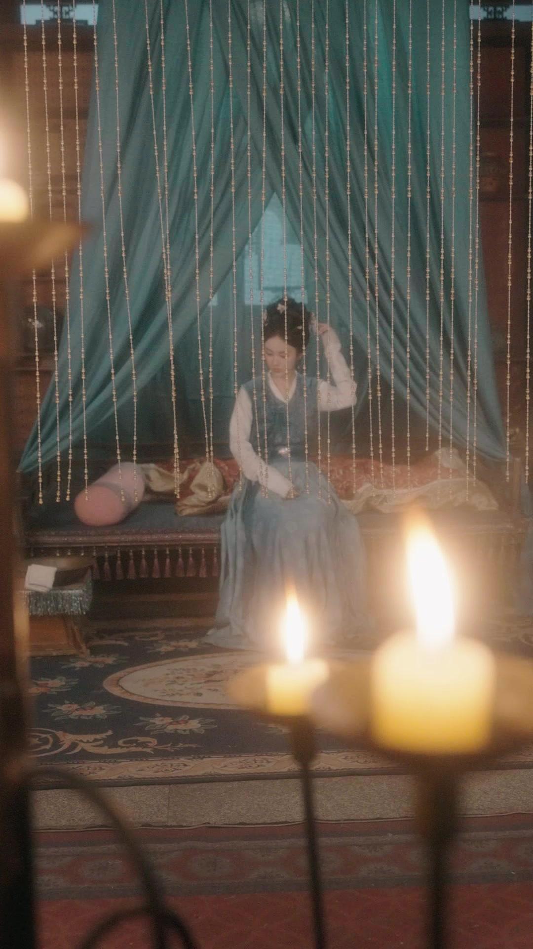 Your Majesty… I’m Just a Courtesan!