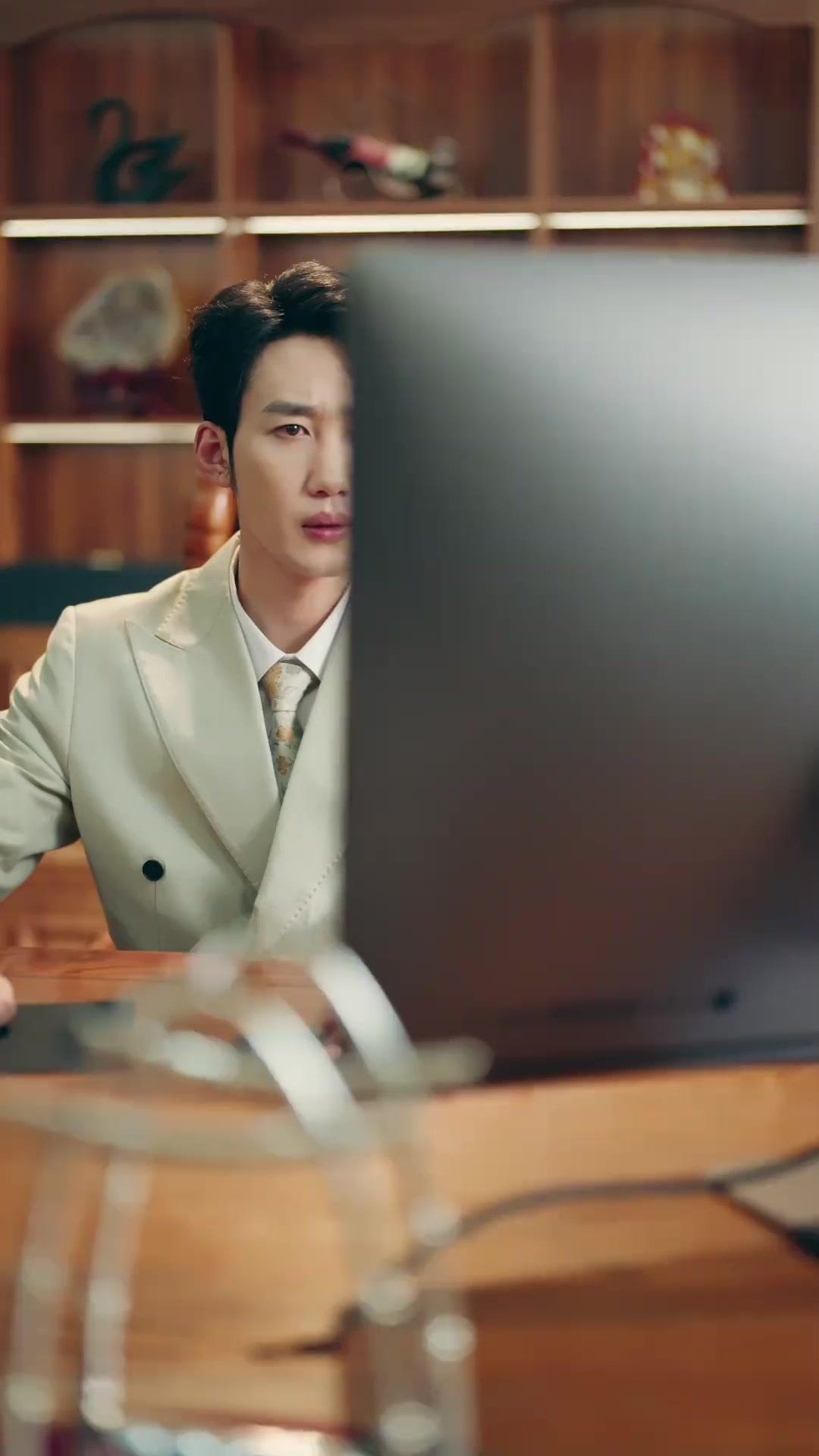 復讐の脚本は、俺が書く