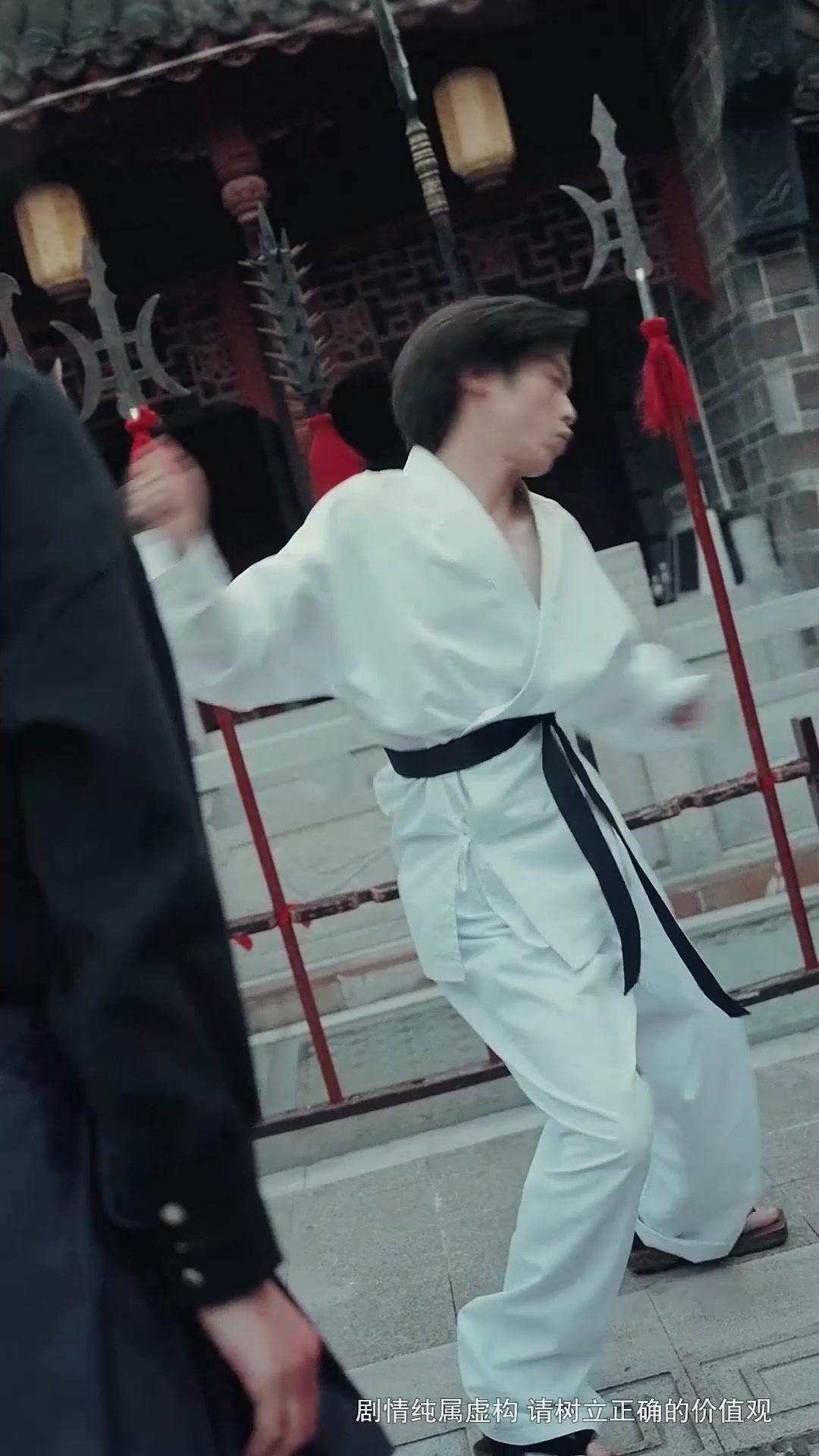 Grandesia: Il Segreto del Guerriero