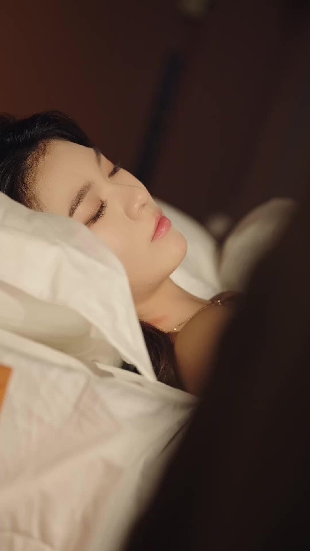 愛と呼ぶには 痛すぎる