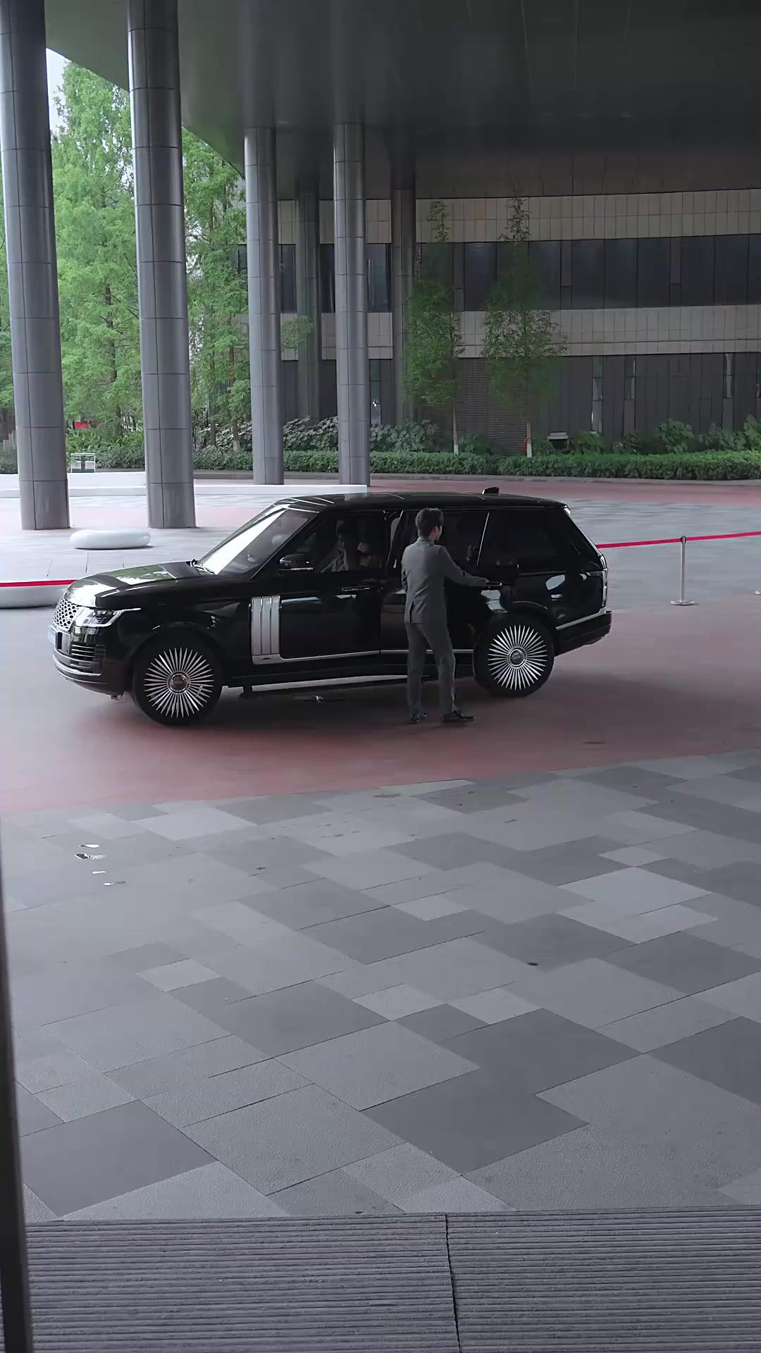 Dibutakan Cinta Penipu