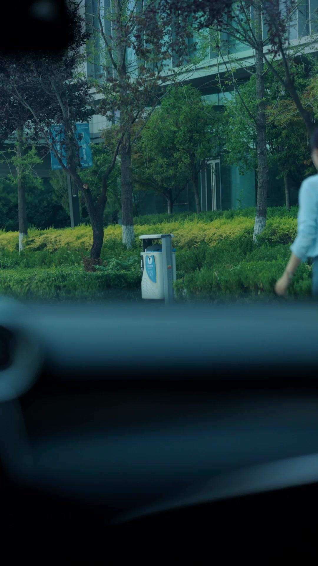 حب تحت الرماد