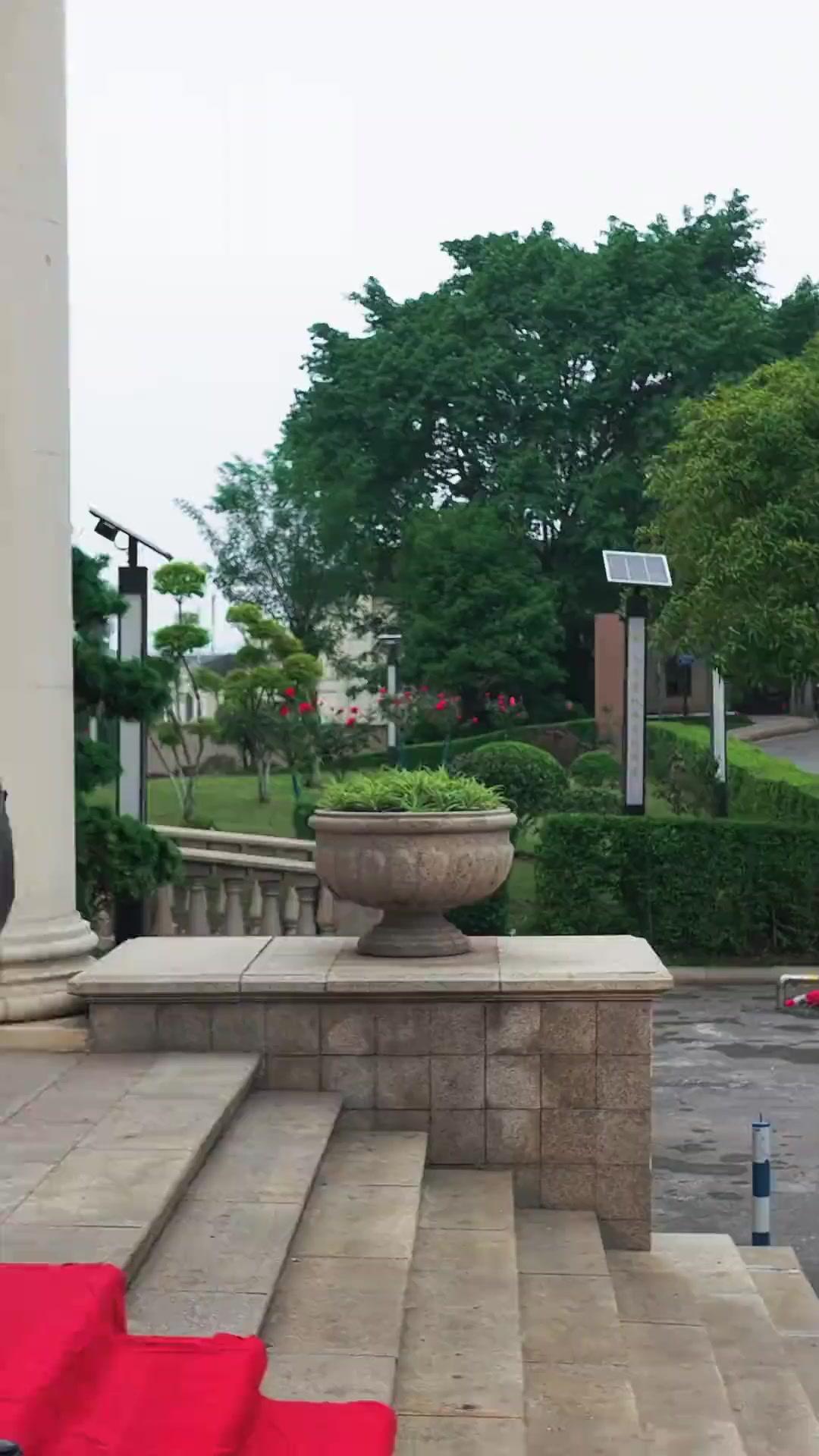 L'HÉRITIÈRE, MAUVAIS PLAN