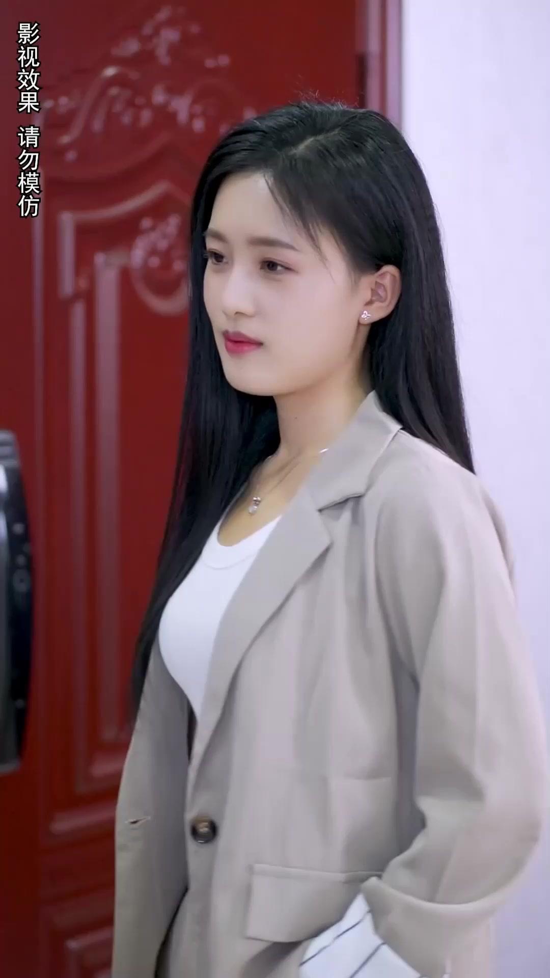 Okulda Fırtınalar Estiren Ben