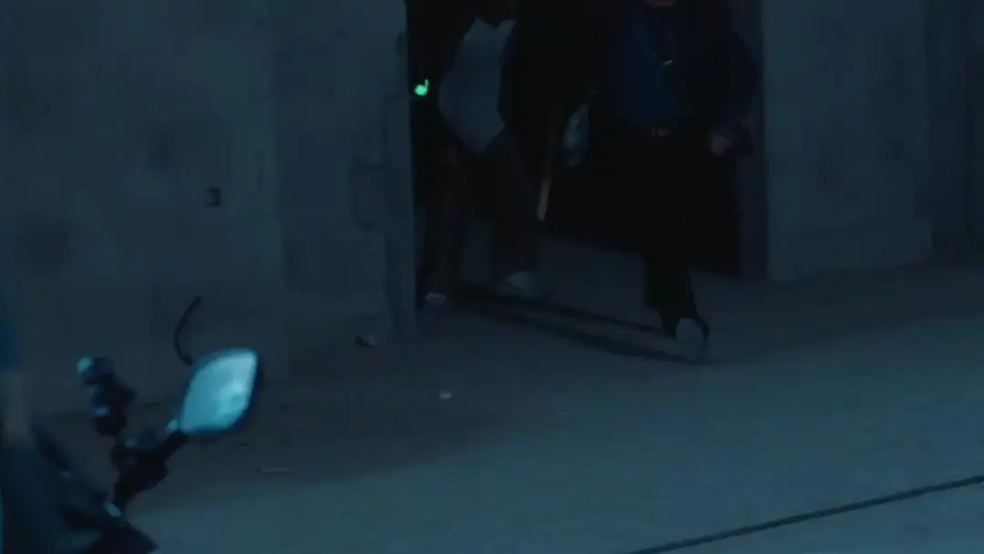 When the Floor Becomes a Stage