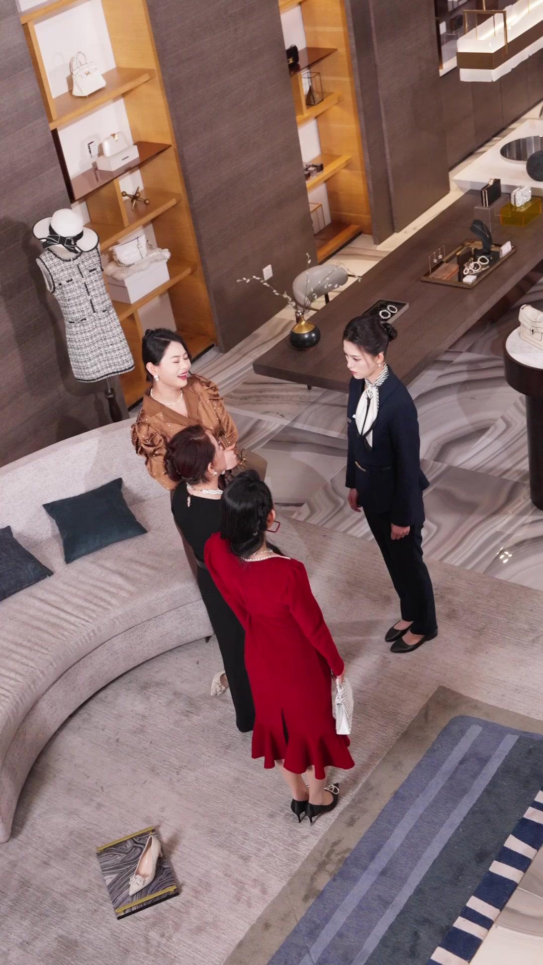 秦先生，你的星途我買單