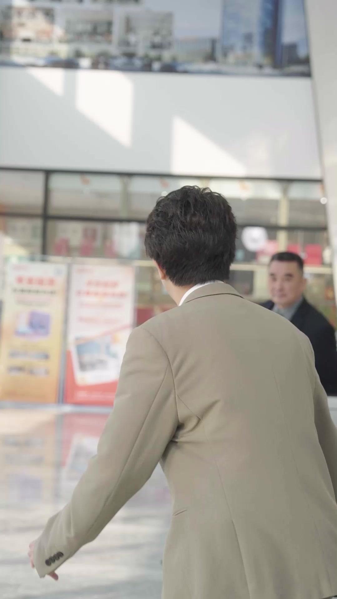 Tuan Muda Benar dan Palsu