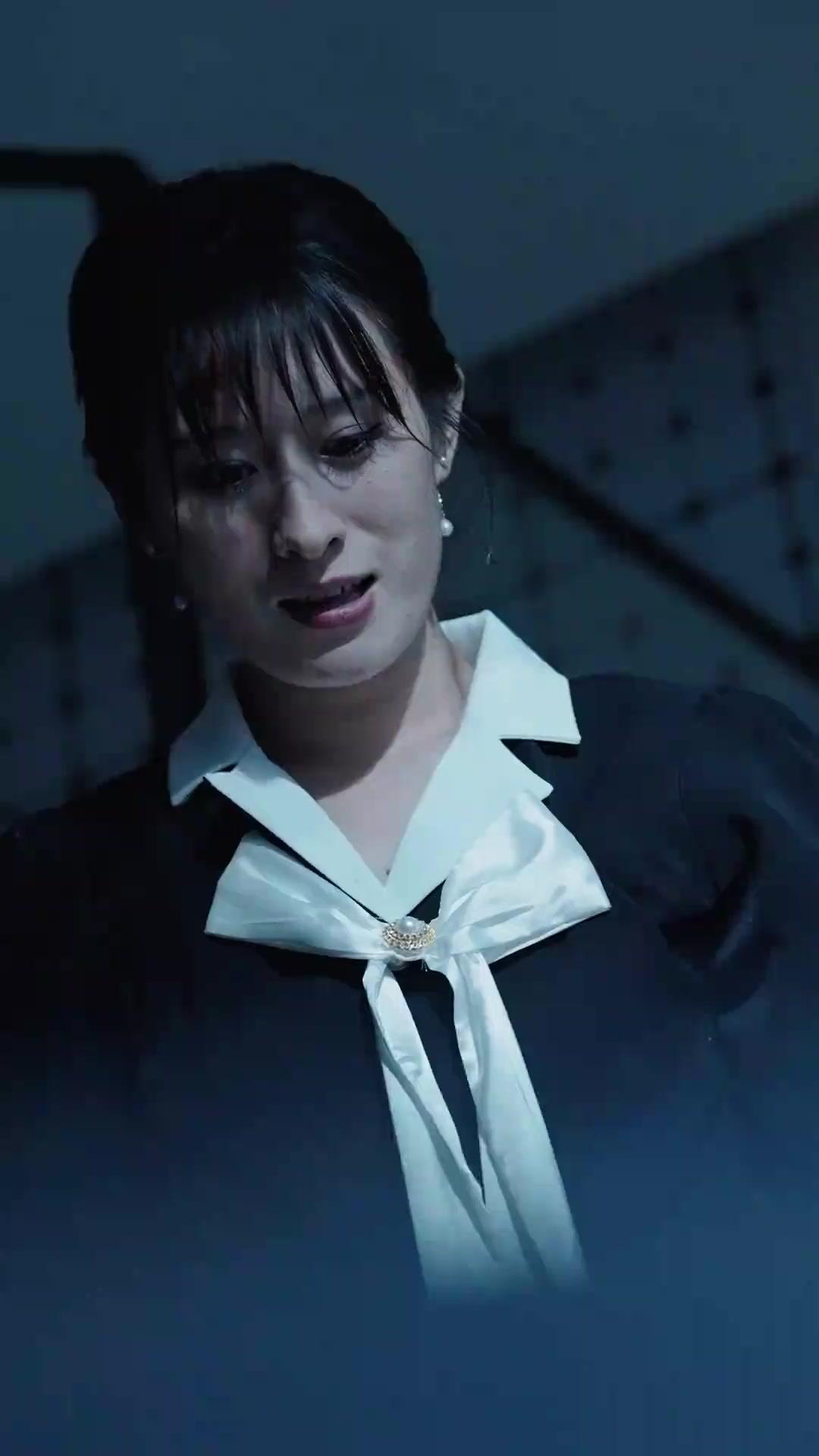 (Dubbed) Right Beside Me