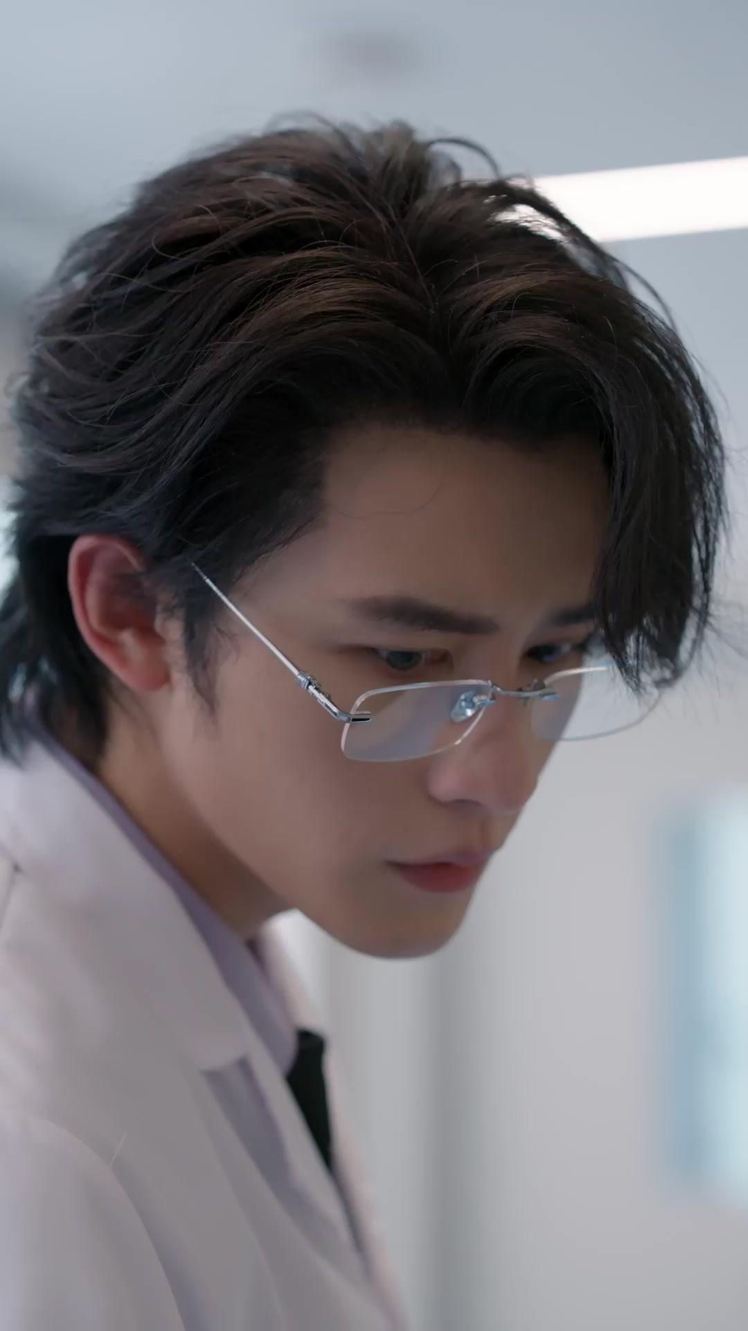 El lado oscuro del sol