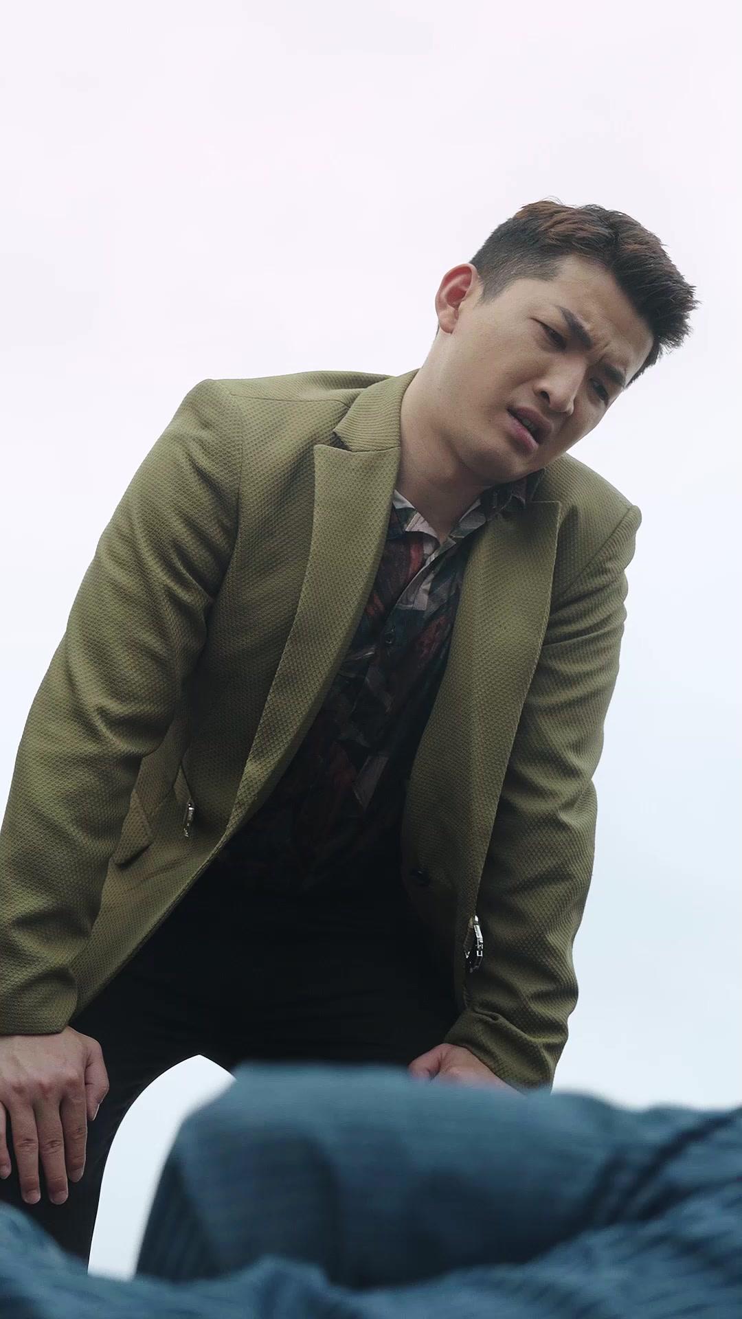 Your Emperor Is Back