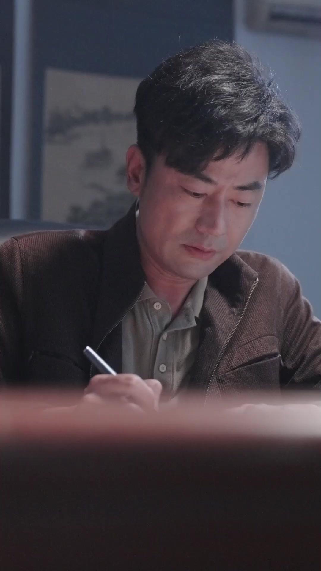 Ingatan Terakhir Sang Kepala Pabrik