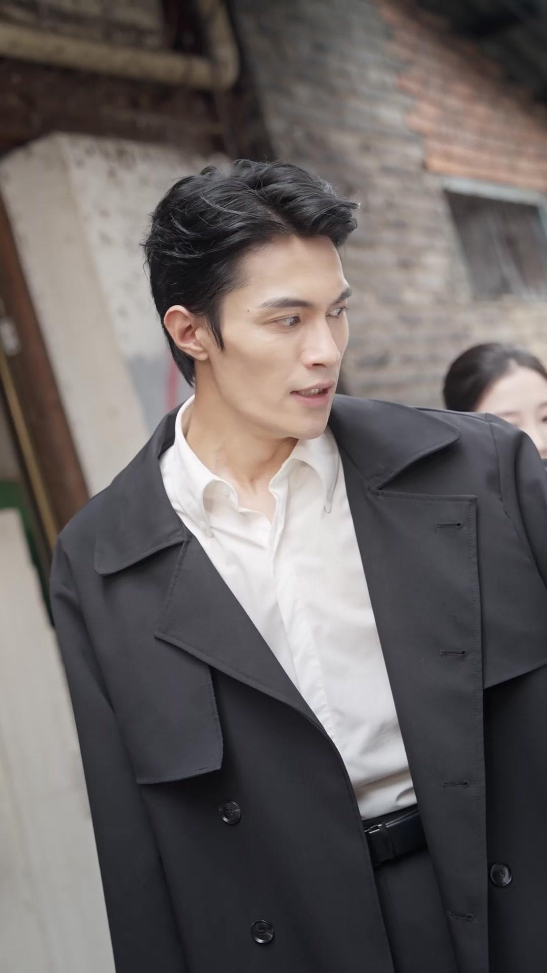 女總裁駕到，拆遷惡霸閃邊！