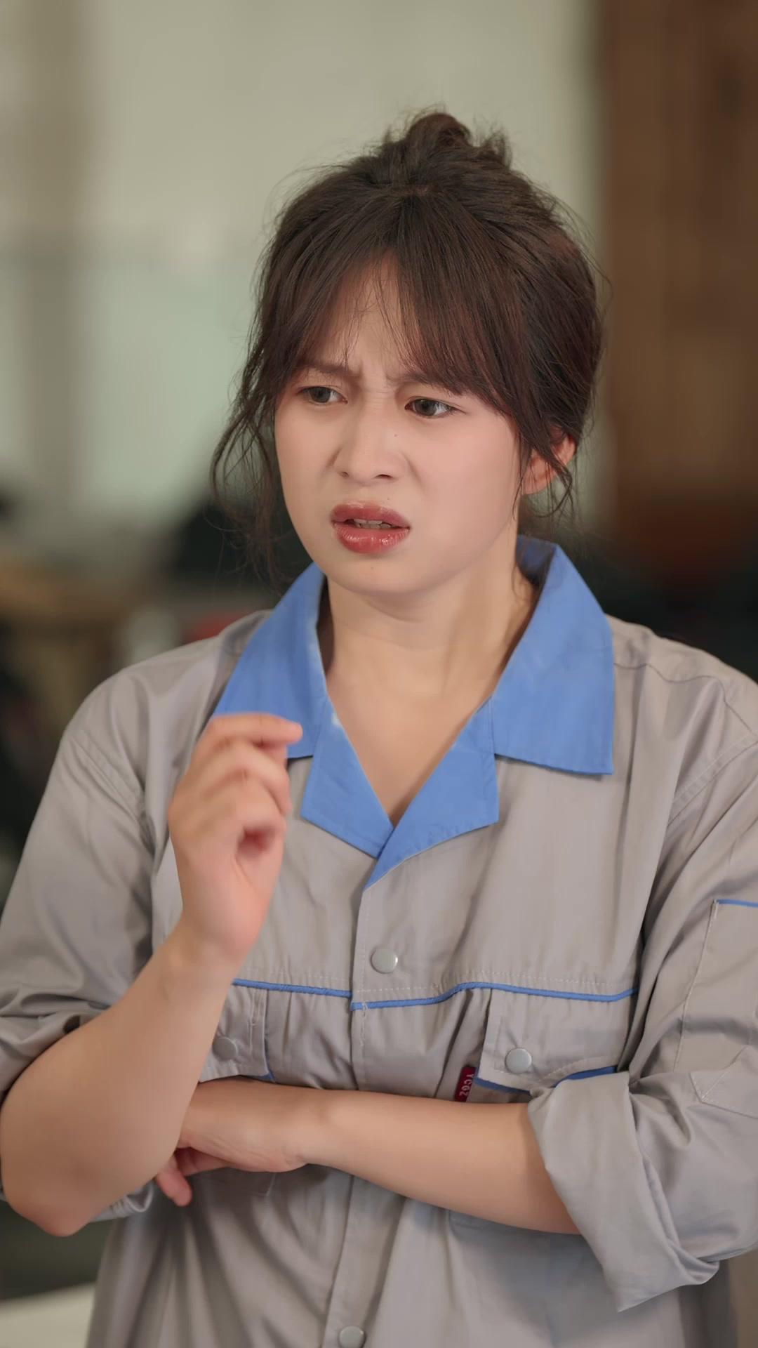 Cinta yang penuh bohongan