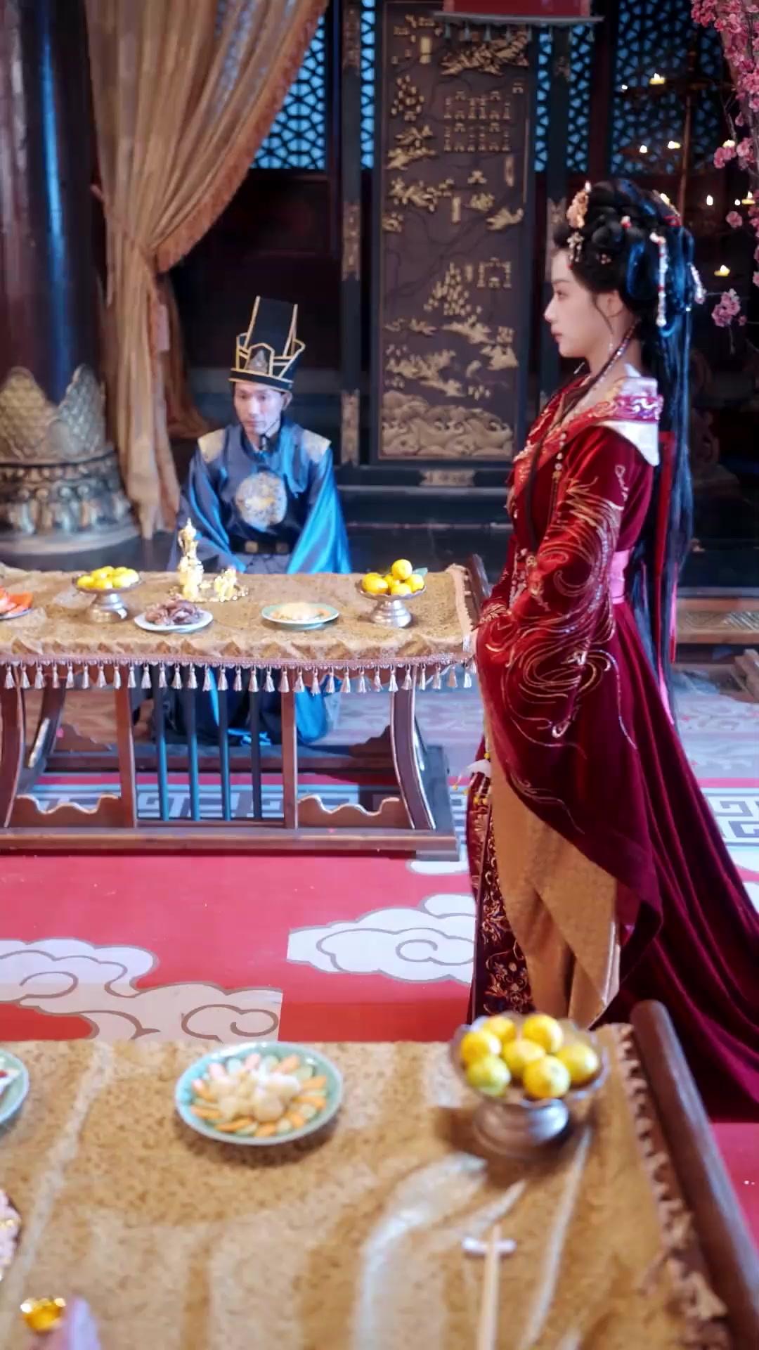 (Dublagem) Do Ódio ao Amor: A Falsa Princesa do Tirano