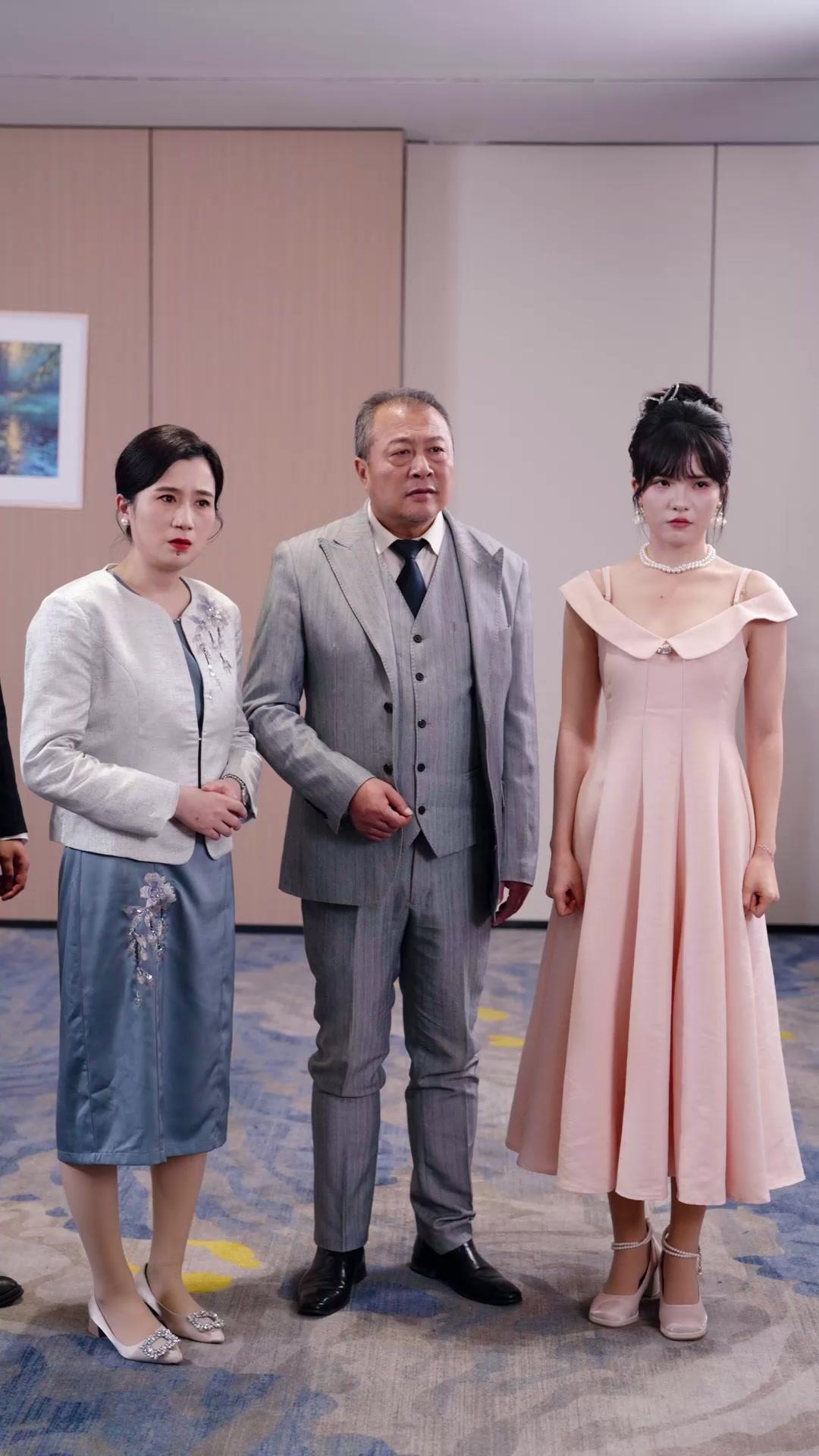 Don't Mess With the Genius Heiress