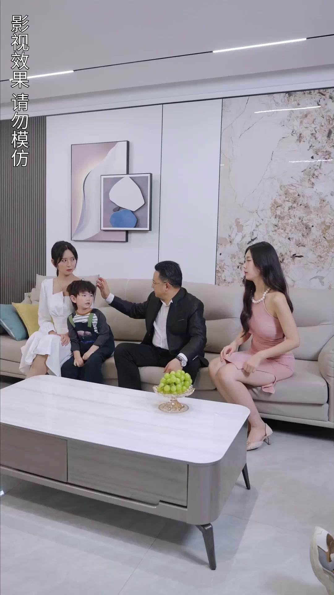 Anak Rahasia Suami Tajir