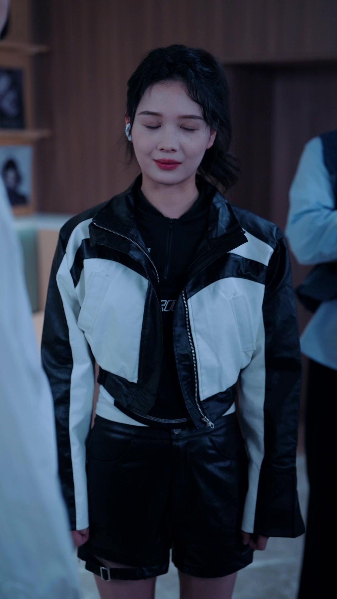 Komedi Cinta Puan Ethan​