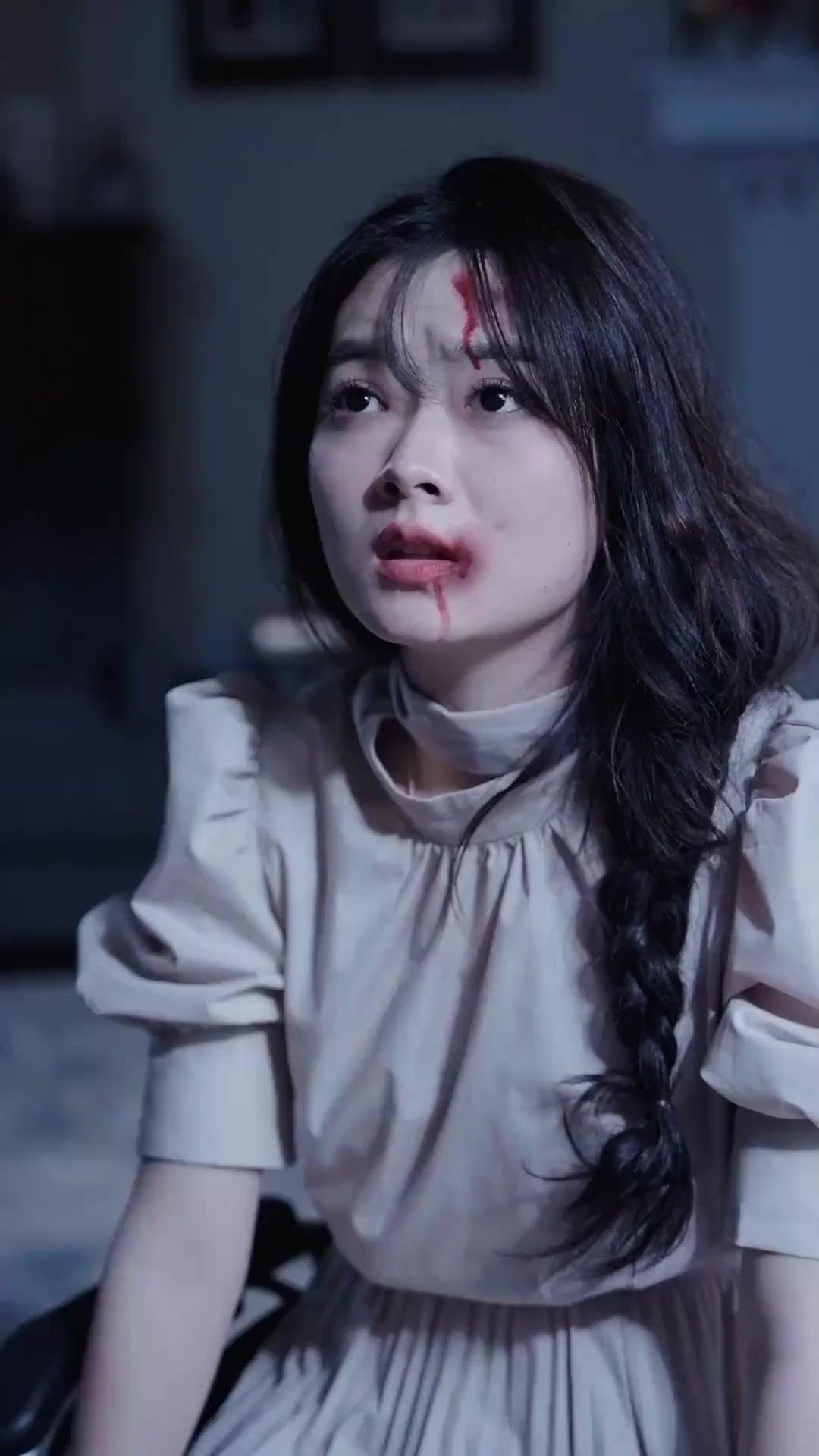 (吹き替え) あなたの瞳が問いかける