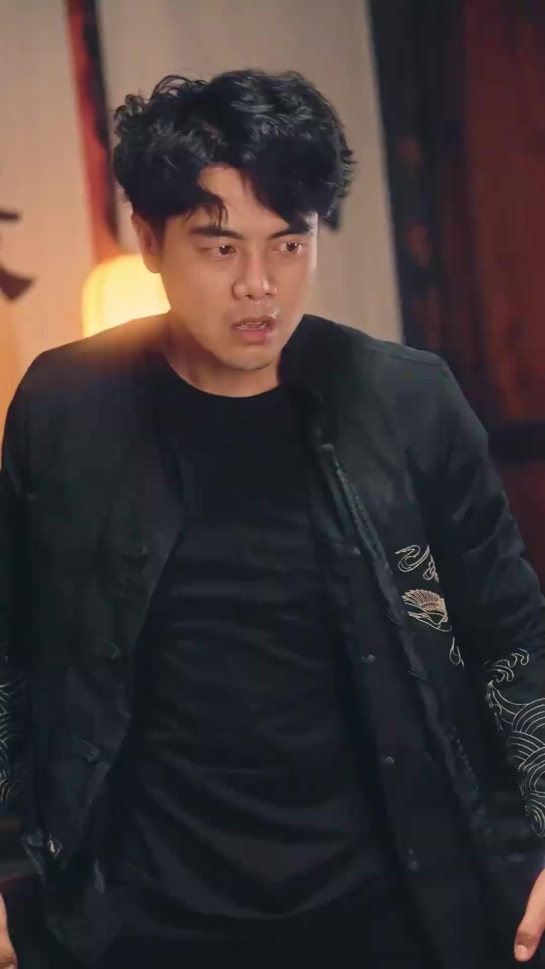 (Sulih suara)Tukang Sapu,Penguasa Arena