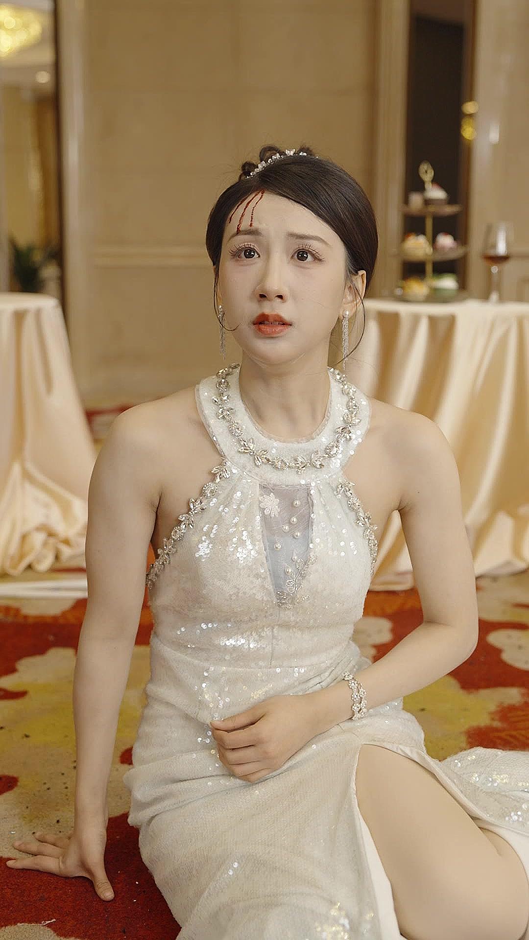 A Tia da Cantina É a Verdadeira Chefe