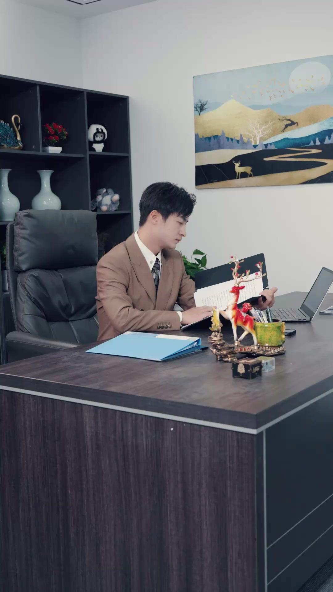 Am Abschiedstag bereute die Göttin es bitterlich