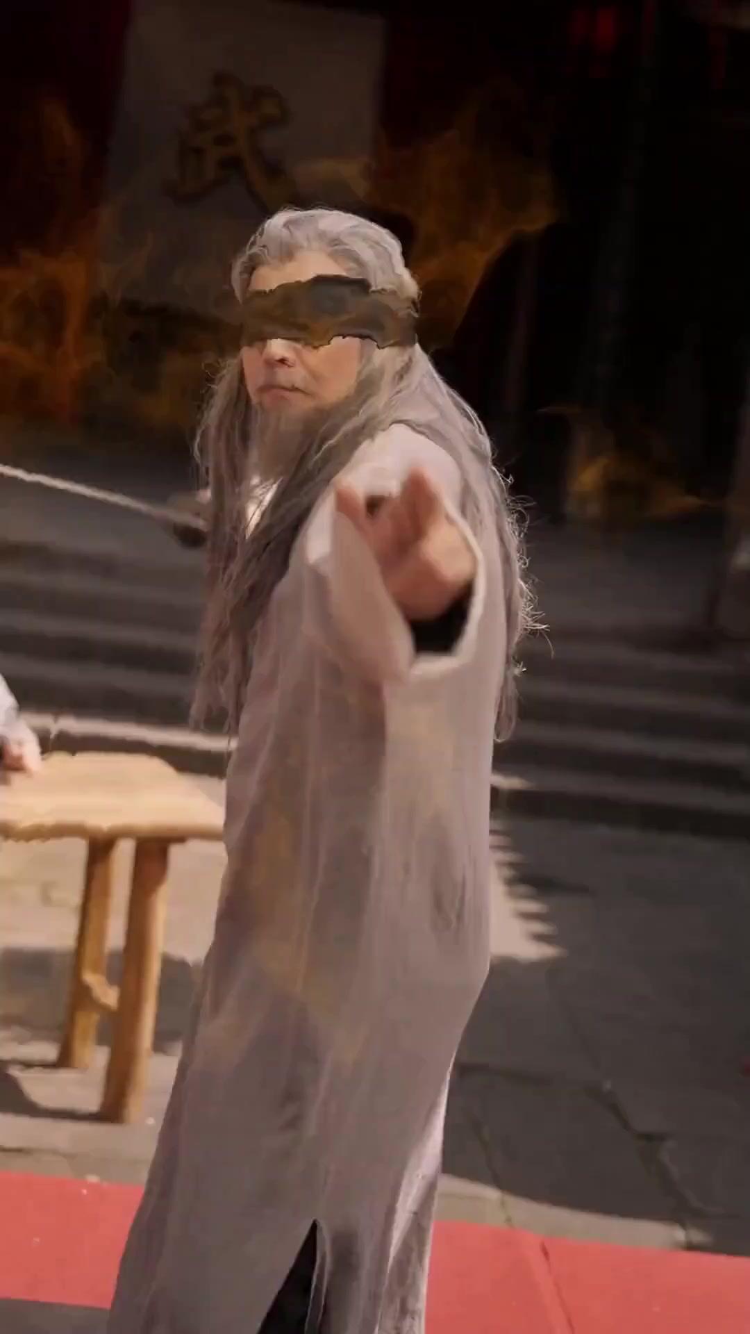 (مدبلج) لقب بثمن الدم