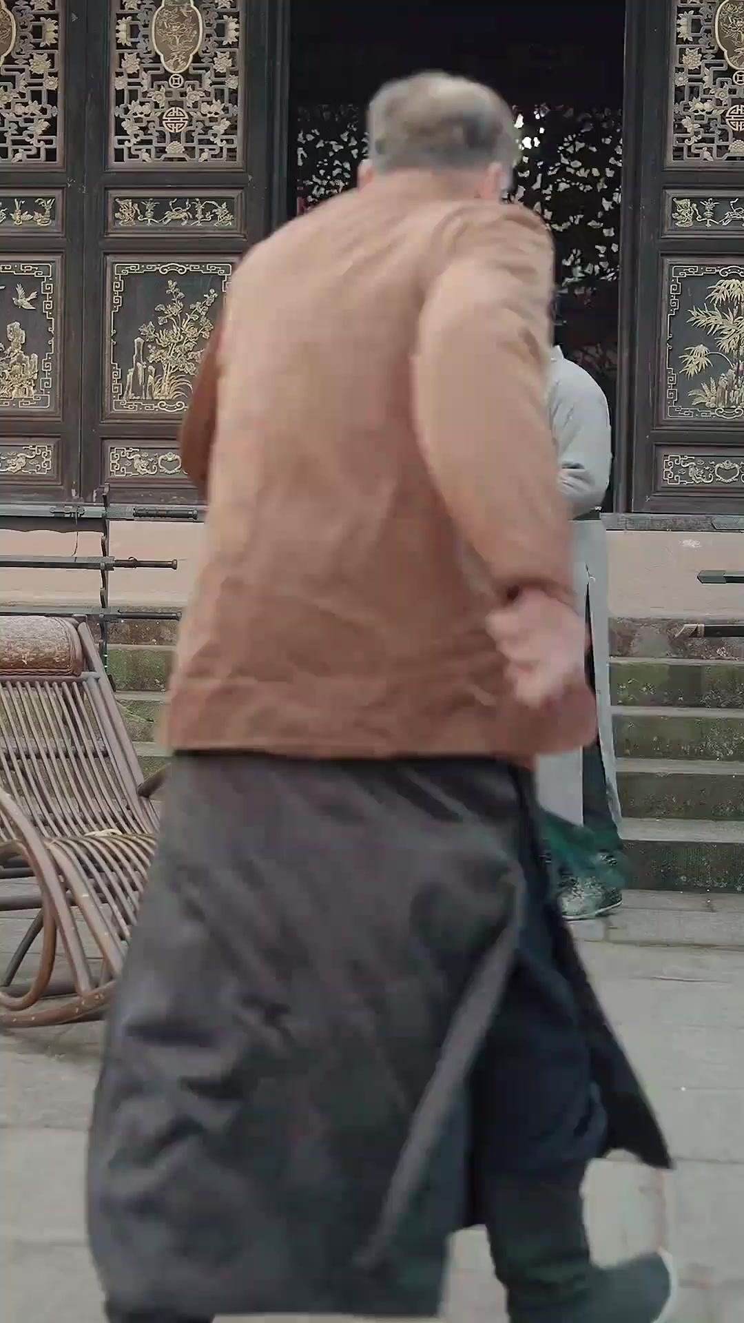 (Dubbed) Kong Fu Leo