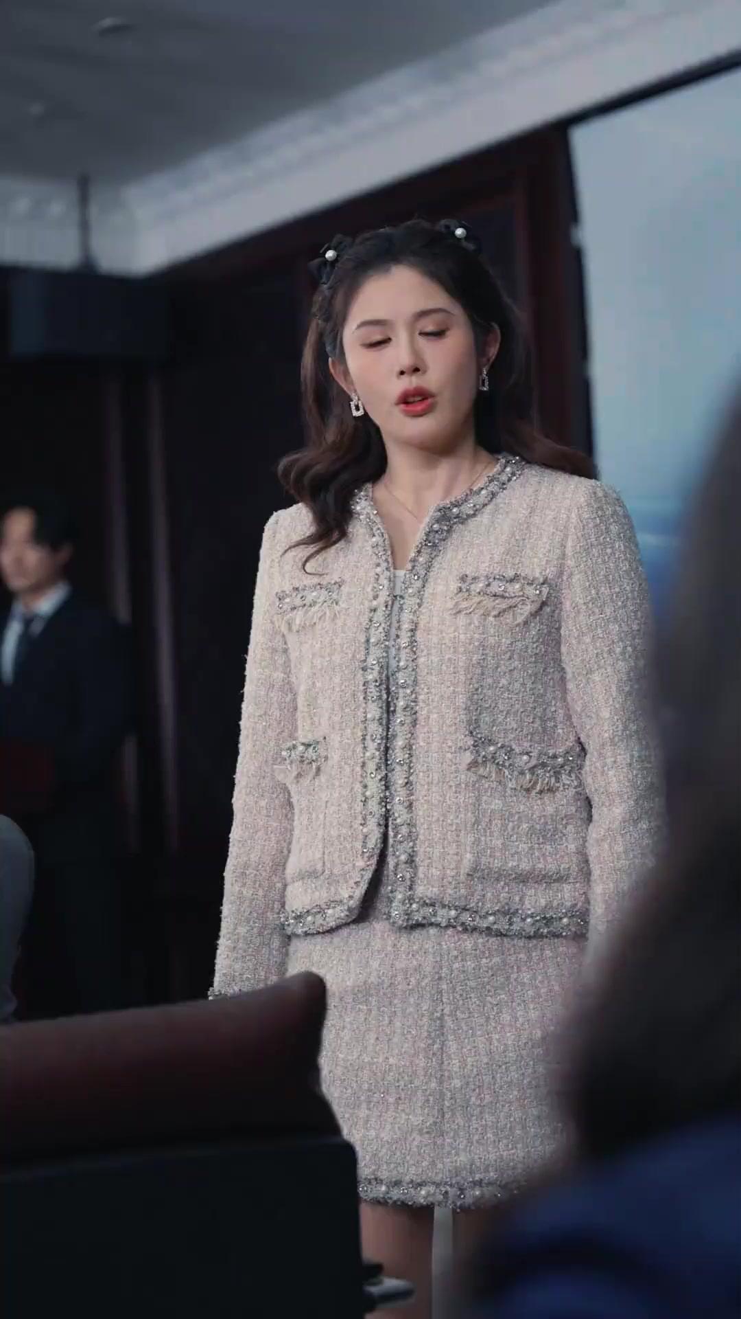 真の女王は埋もれない～偽令嬢の逆転劇～