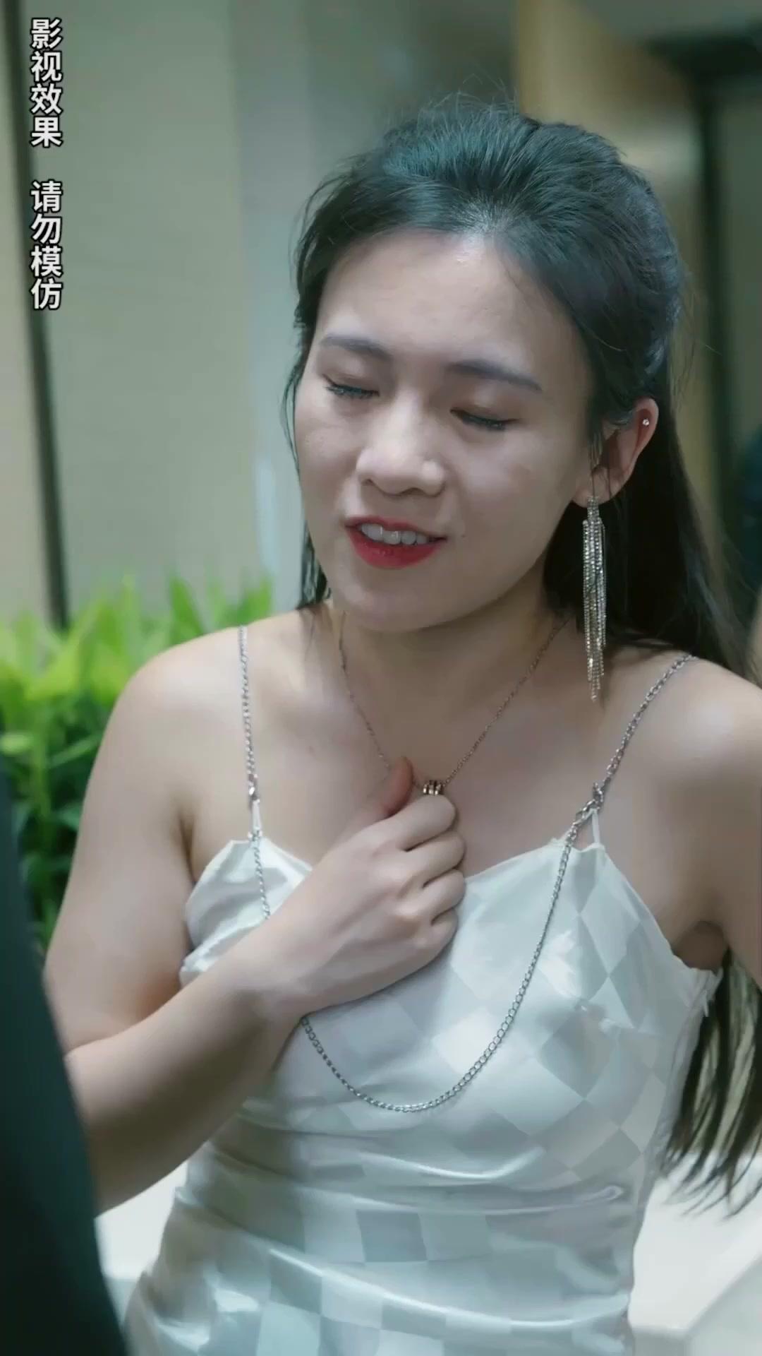 Balas Dendam Istri Gemuk