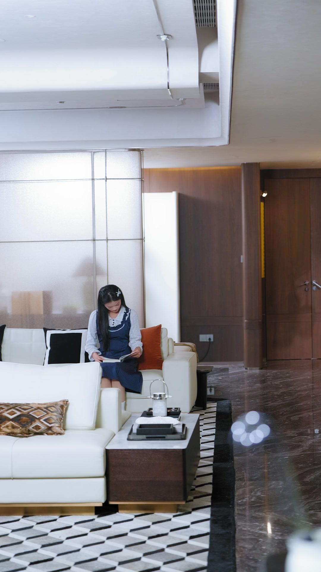 Ms. CEO's Invincible Guard