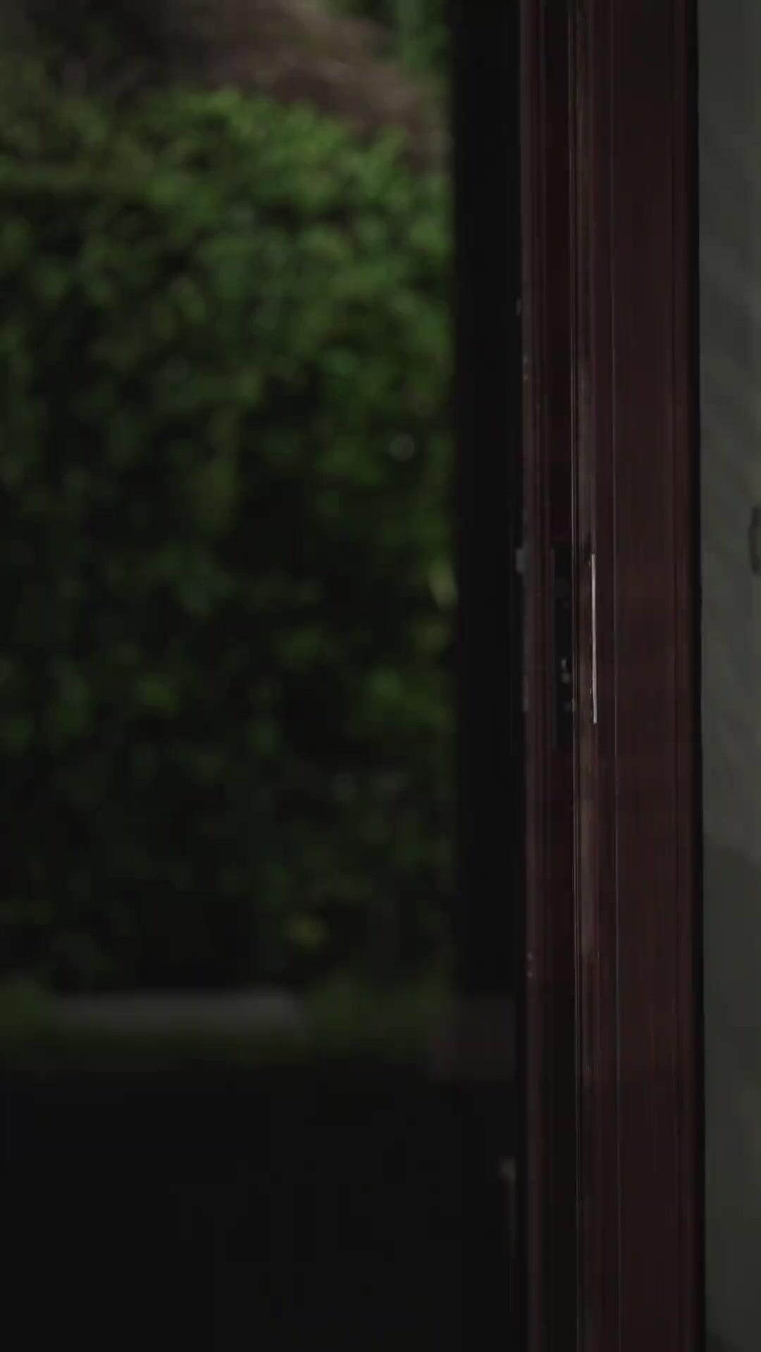 CENDRES D'AMOUR, FLAMMES DE PUISSANCE