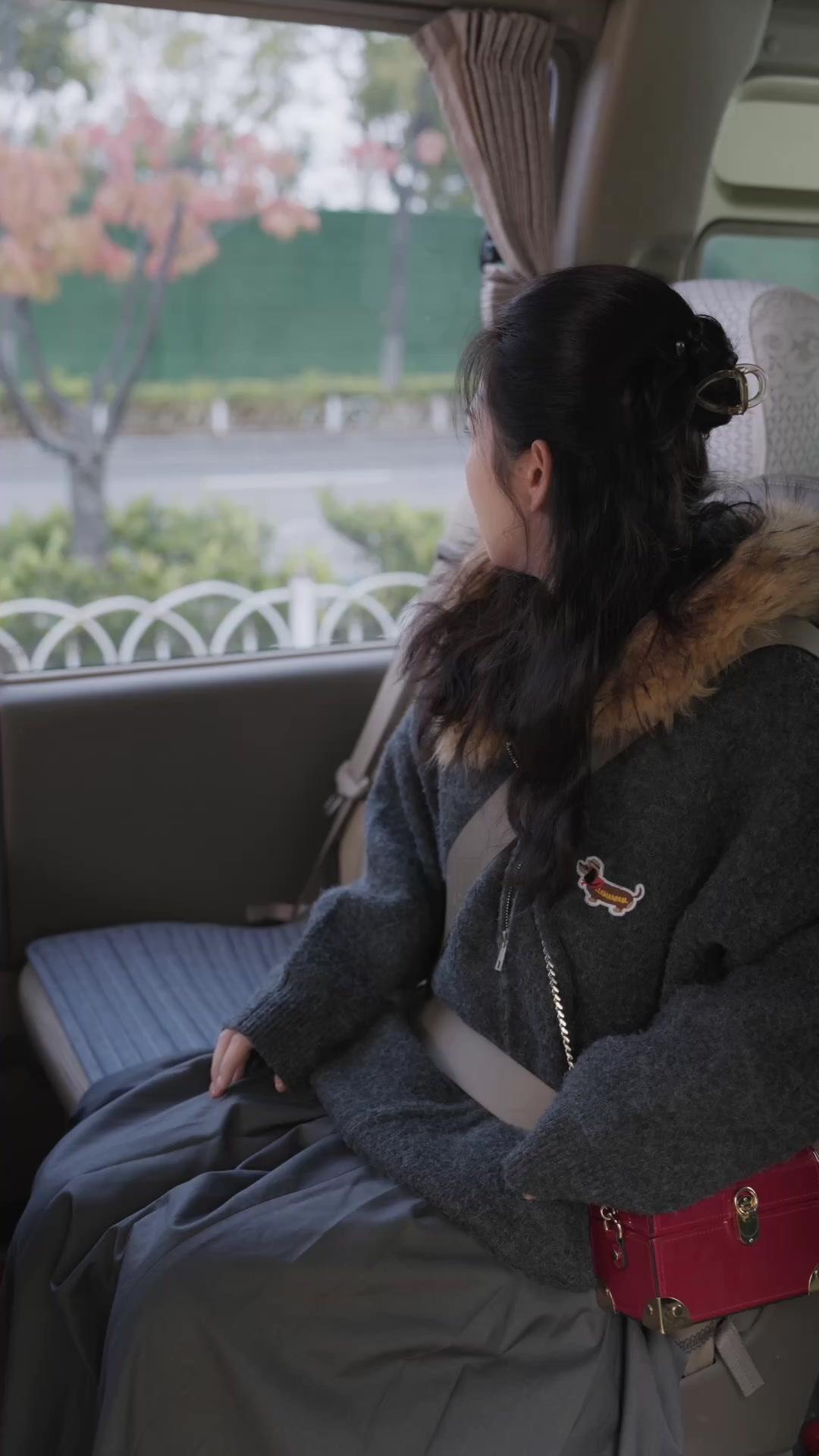 報告完畢，戀愛開始