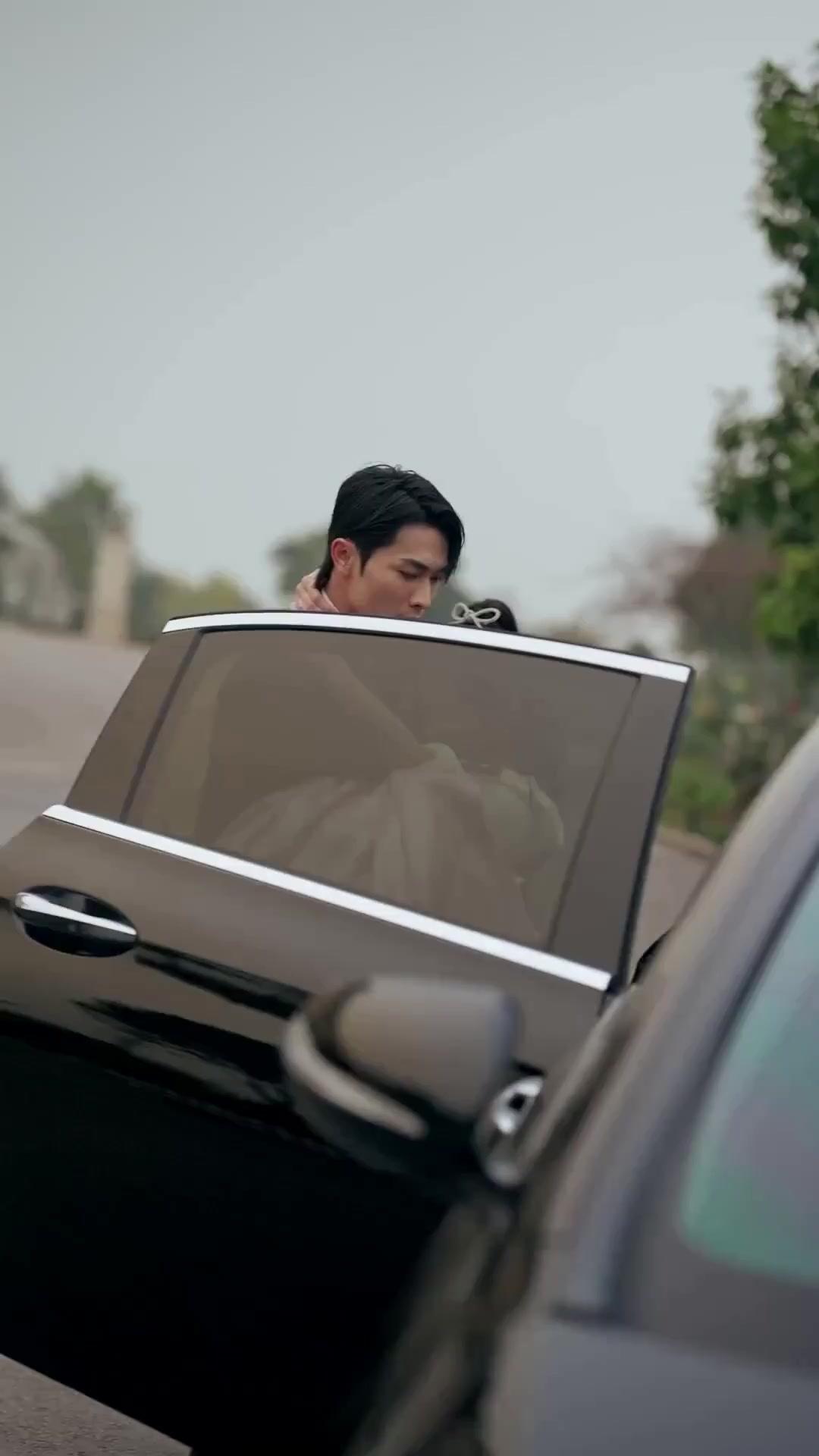 (Dublagem) Partiu Entre Neves