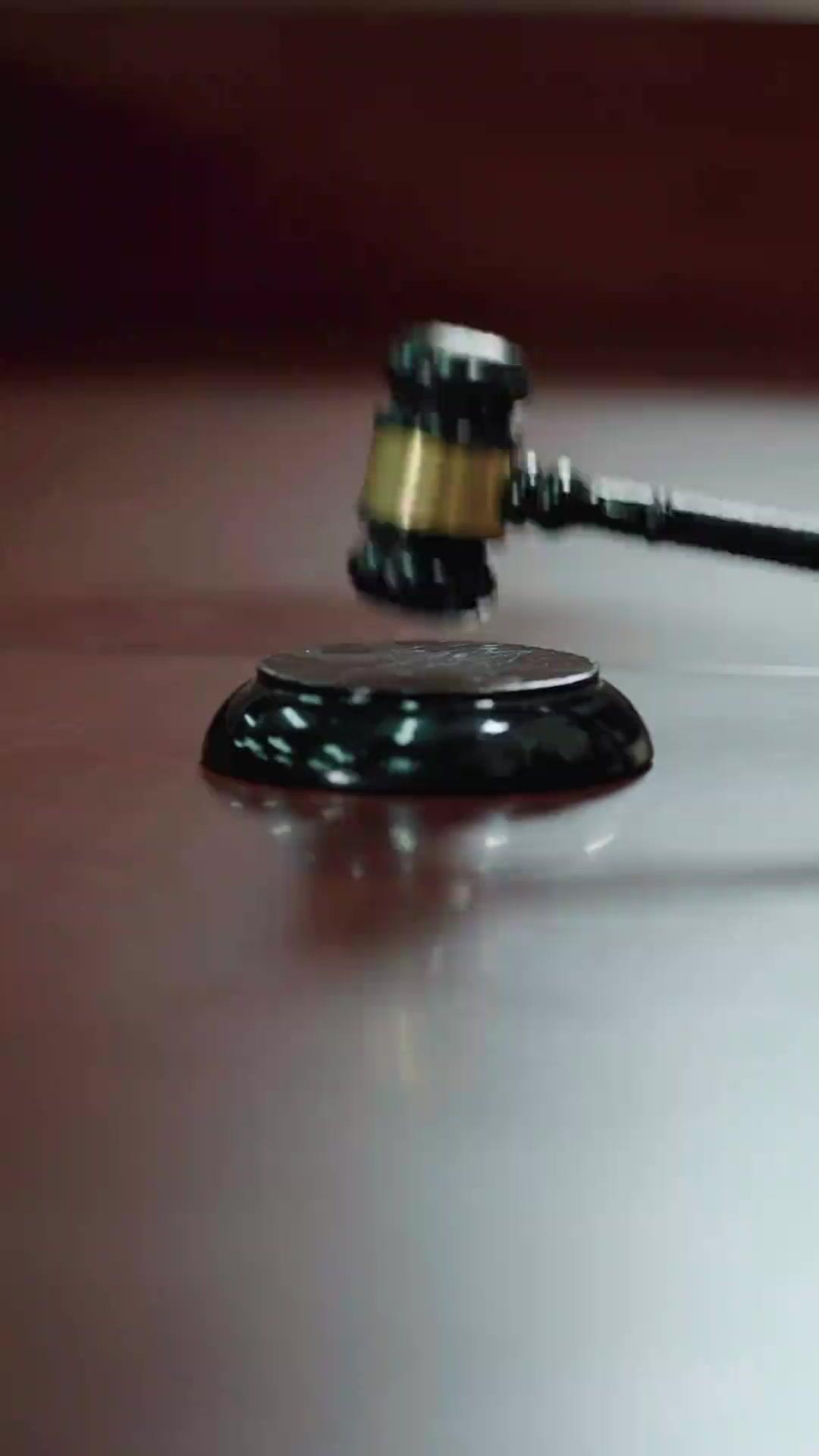 Người Chồng Ẩn Danh