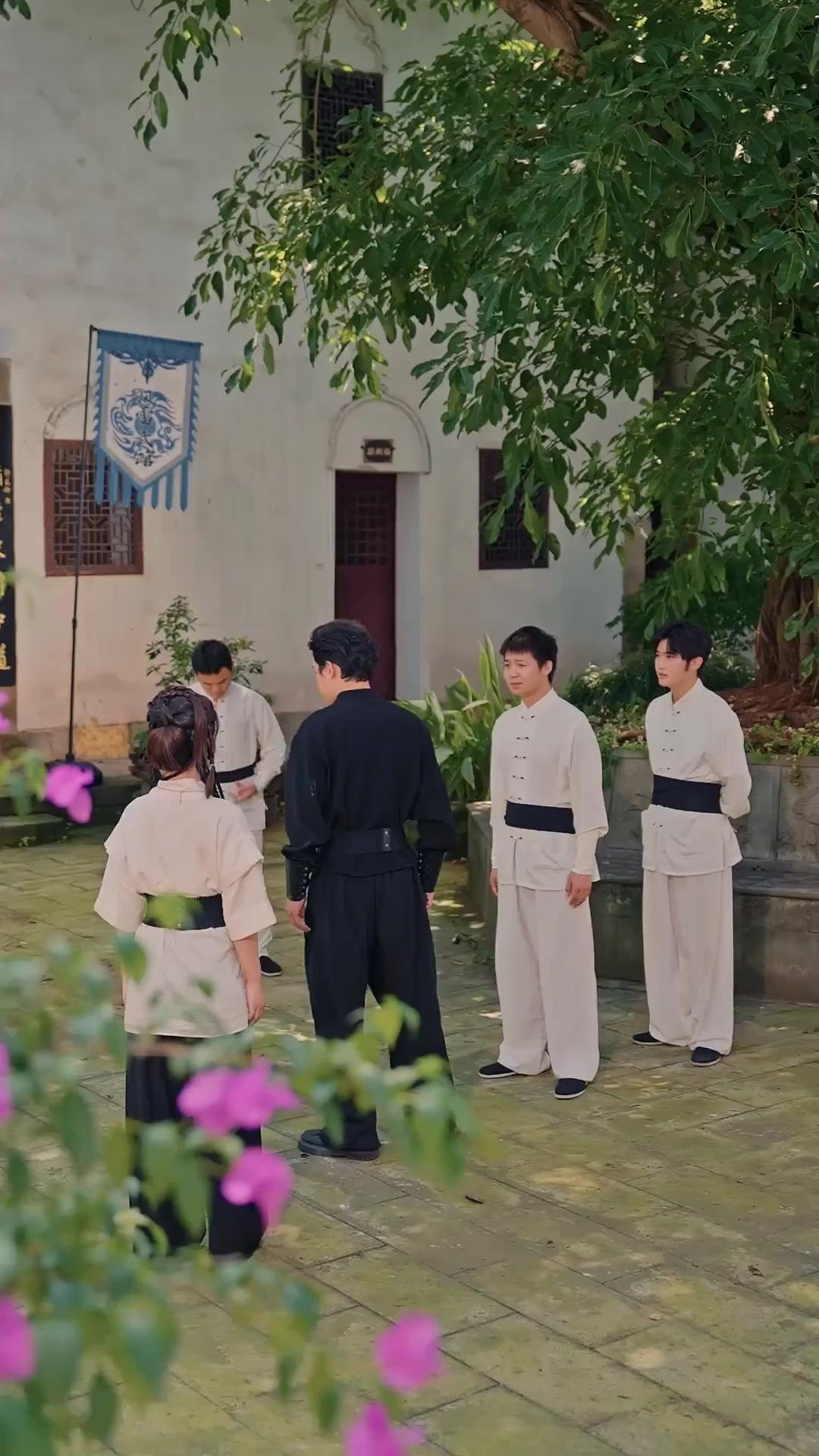 अजेय झाड़ूवाला साधु