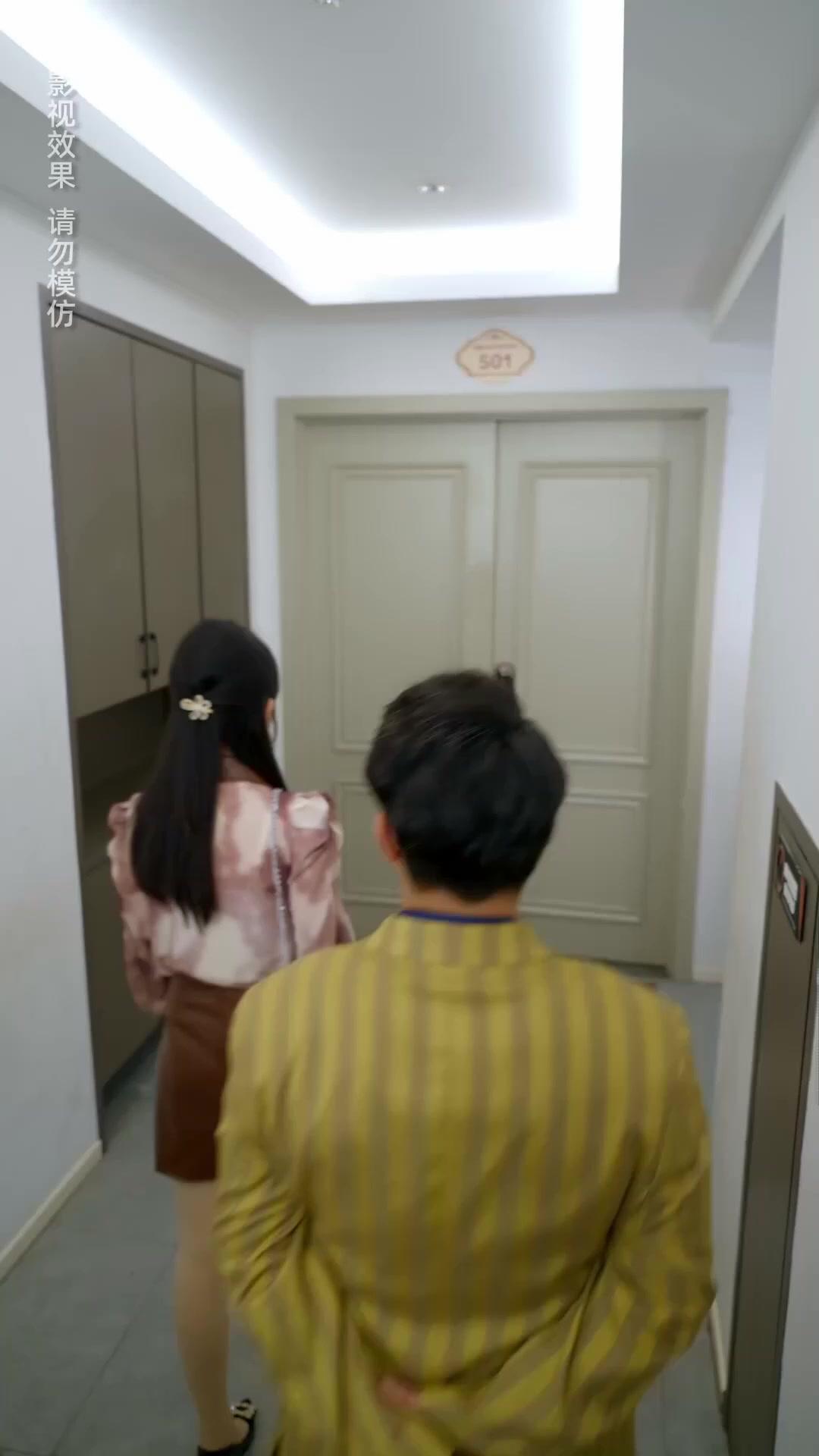 Casamento Relâmpago: Amor Doce em Curso