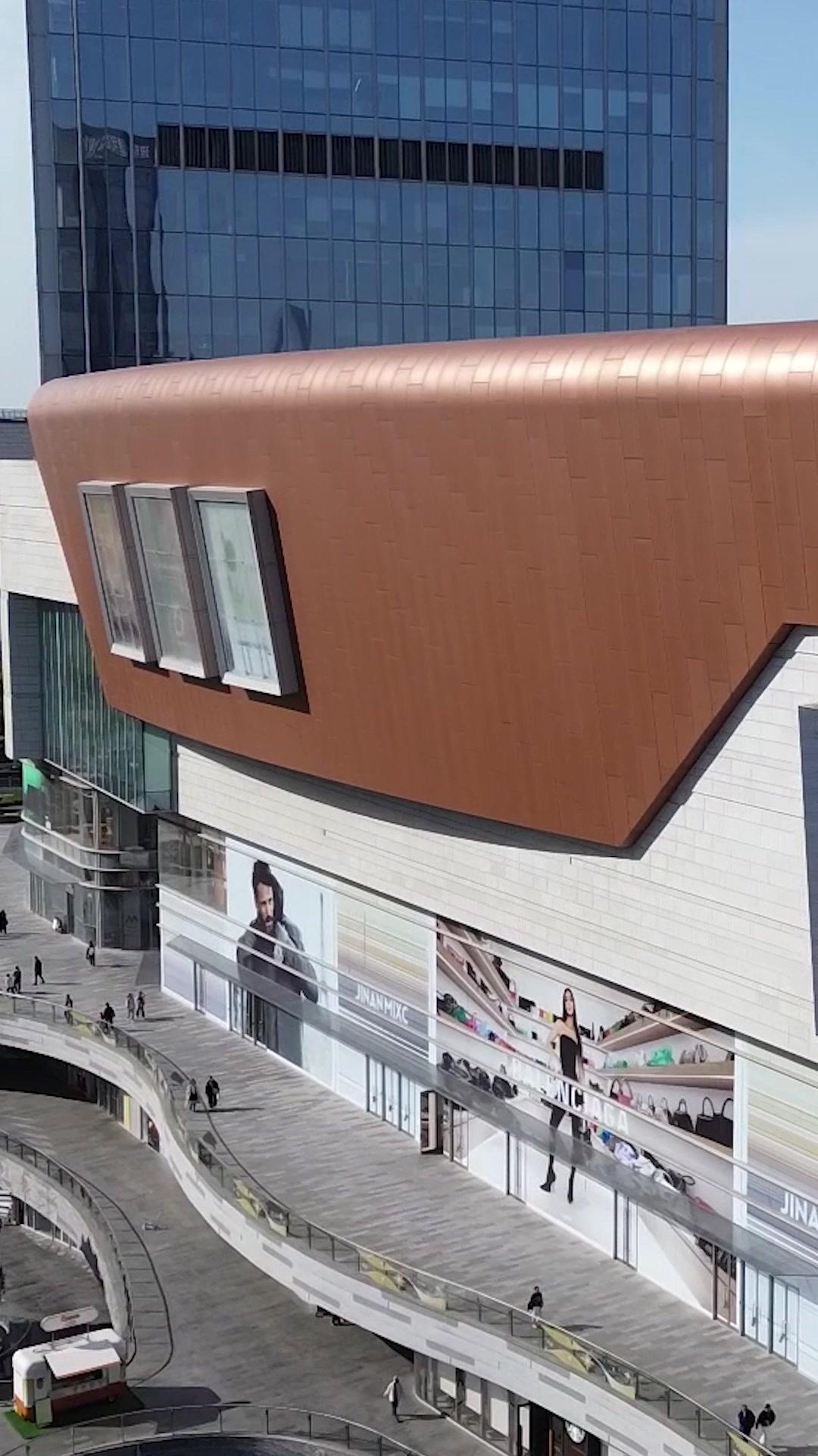 5 Years of Love? He's Clueless! 