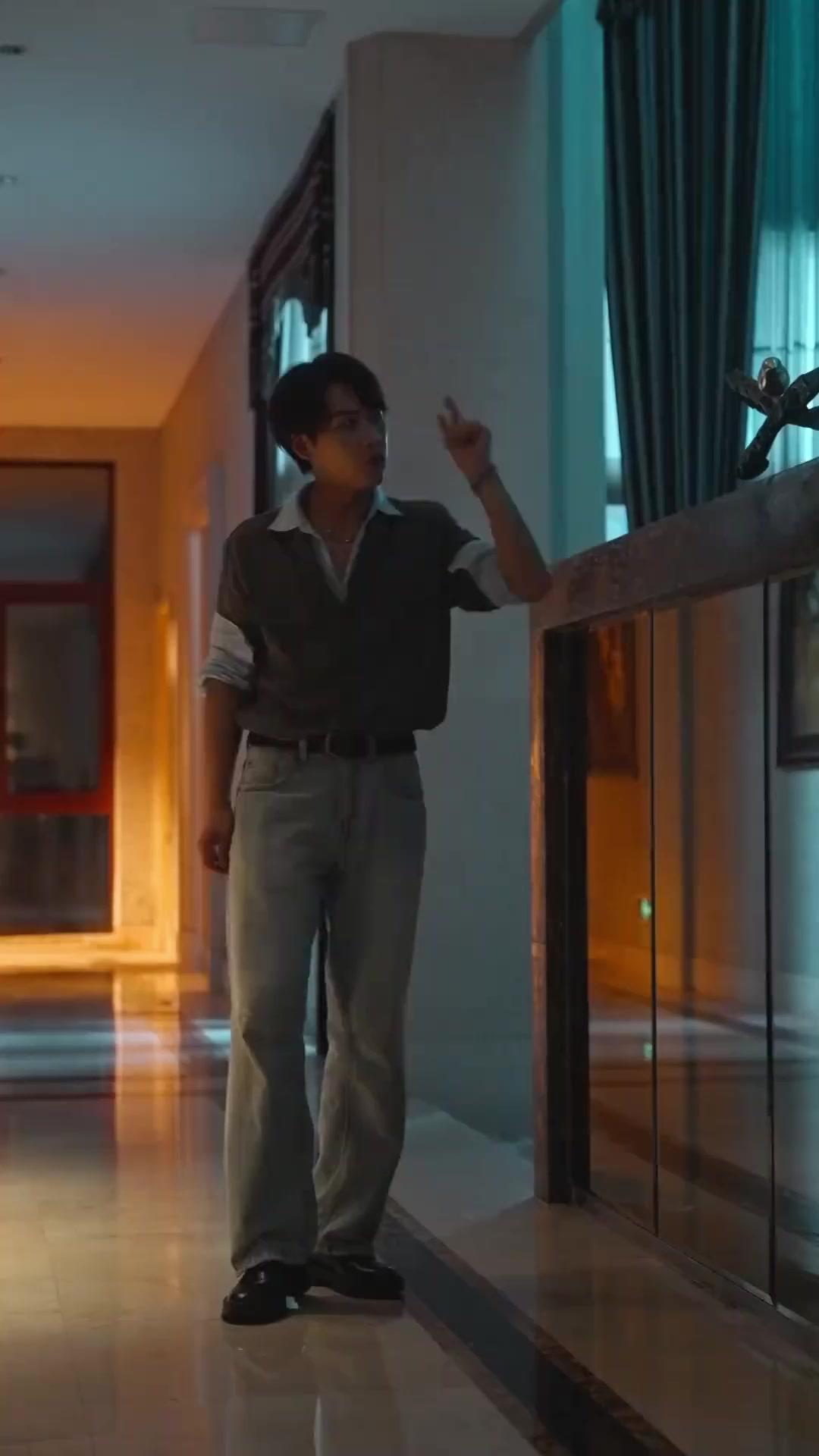 Terjebak di Dunia Novel