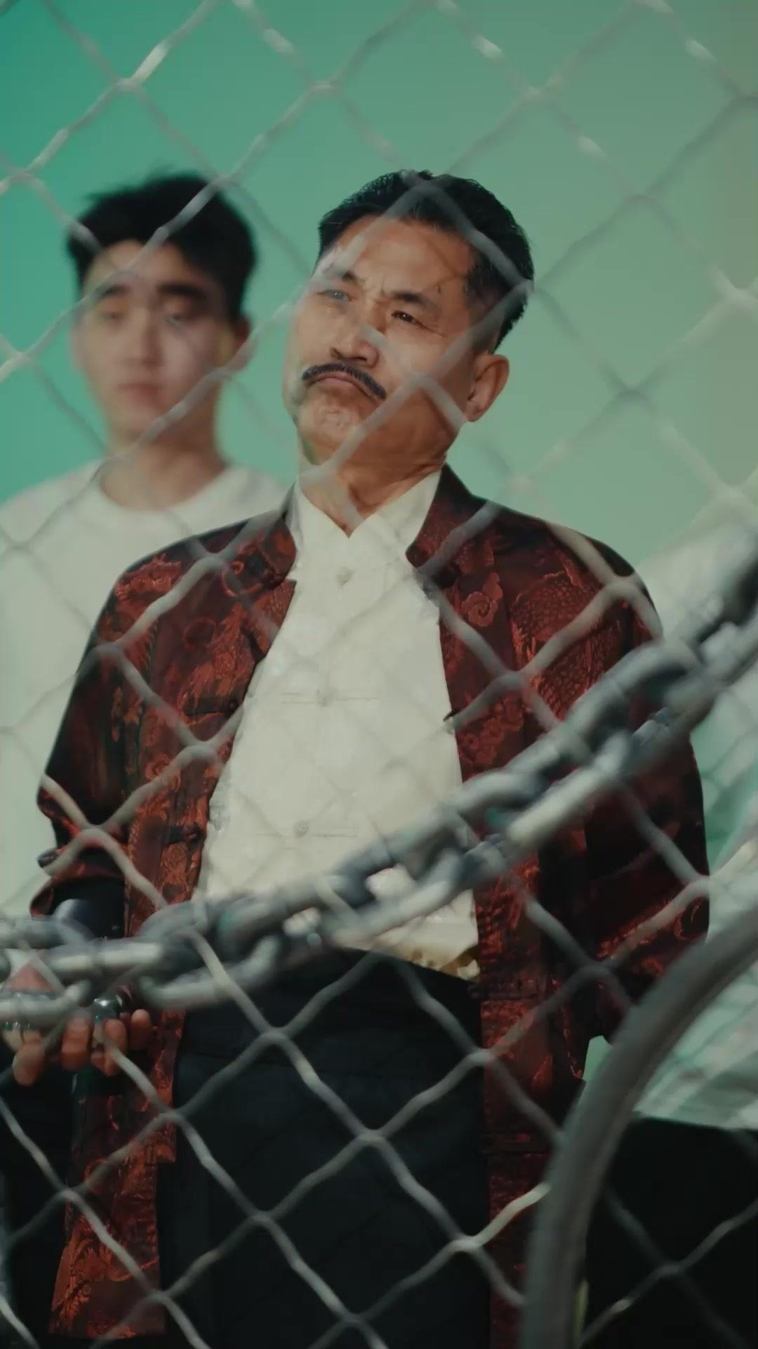 Raja Tinju! Dua Naga di Ring