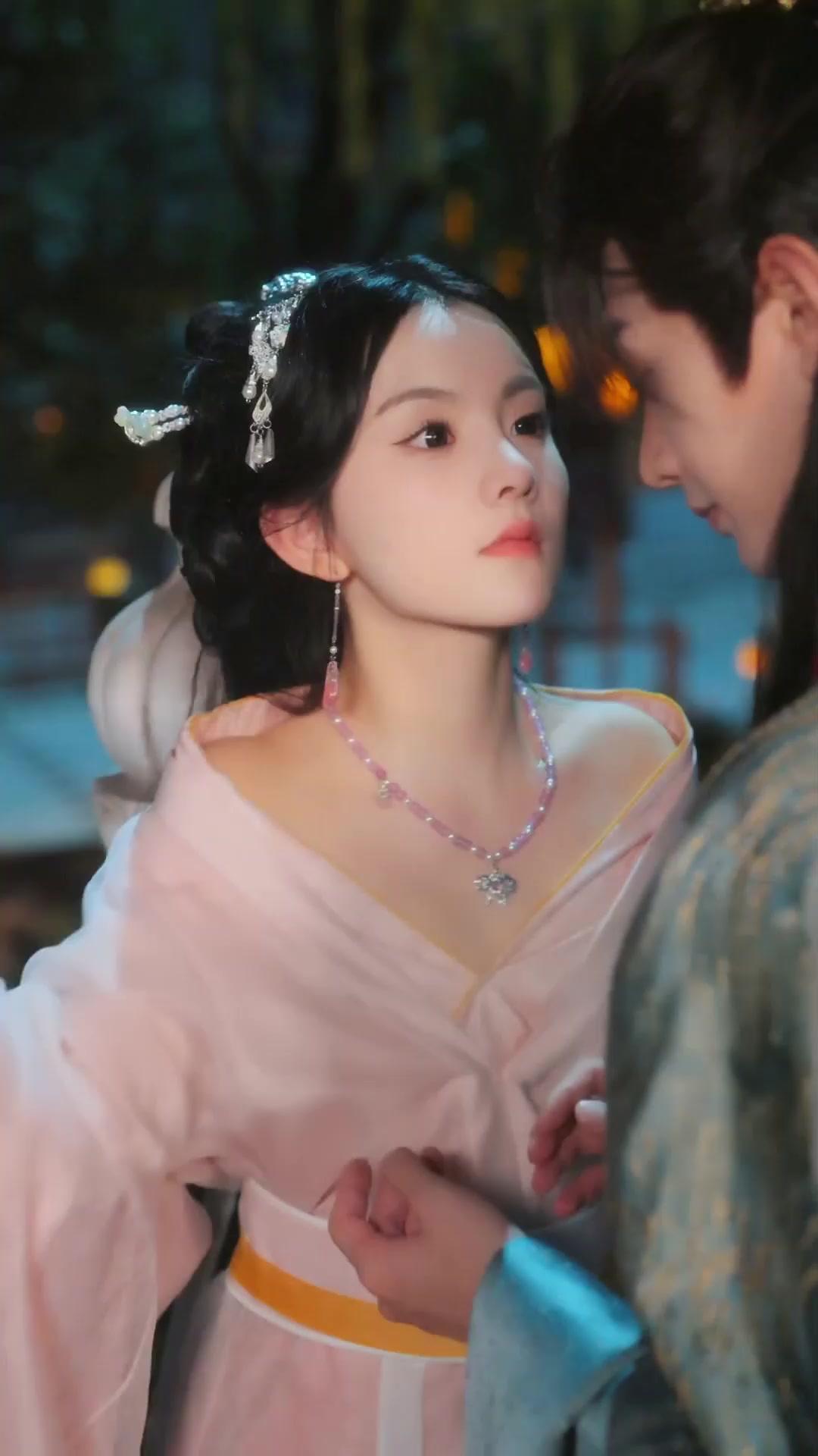 Oops! I Seduced Emperor!