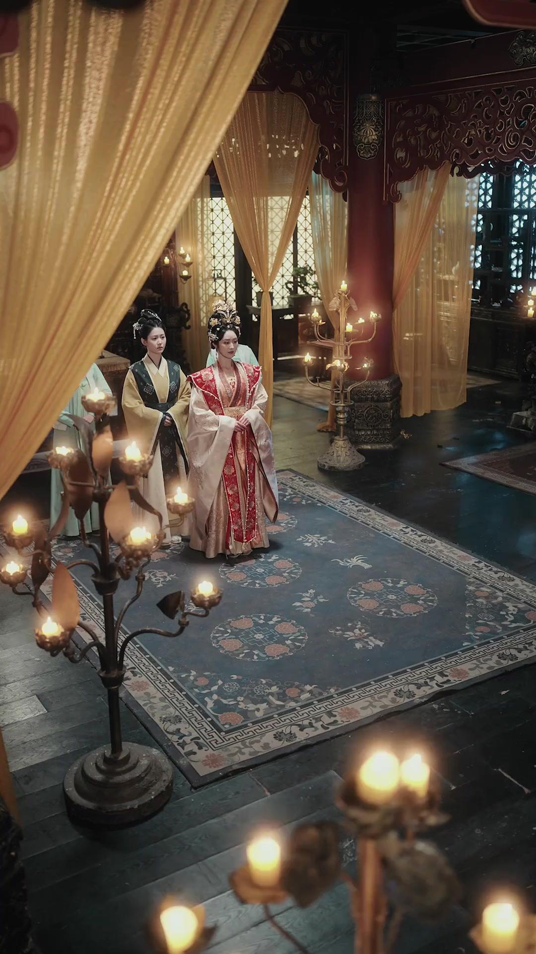 (Doblado)La venganza de la Emperatriz