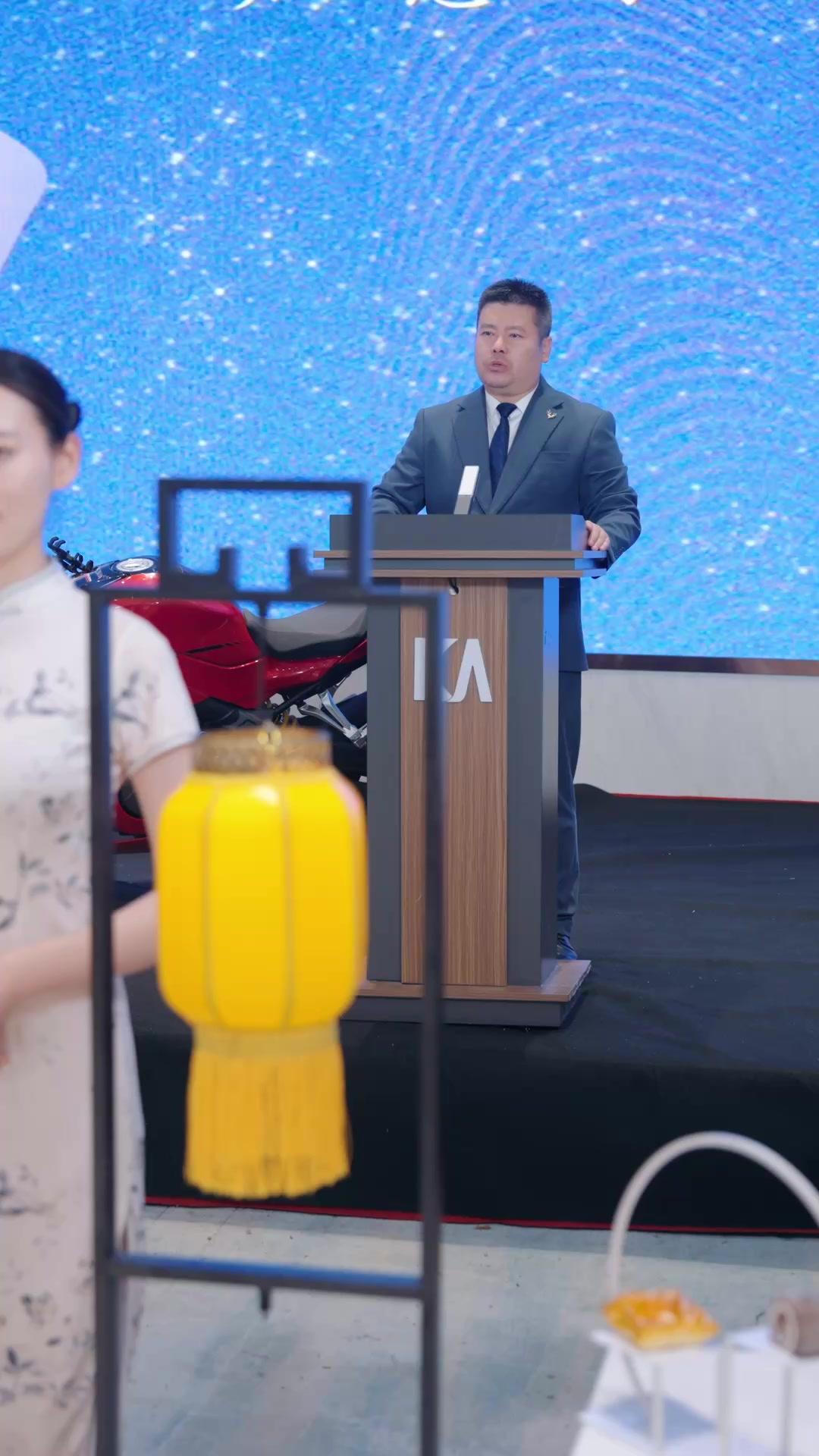 Dijodohin Putri Mafia