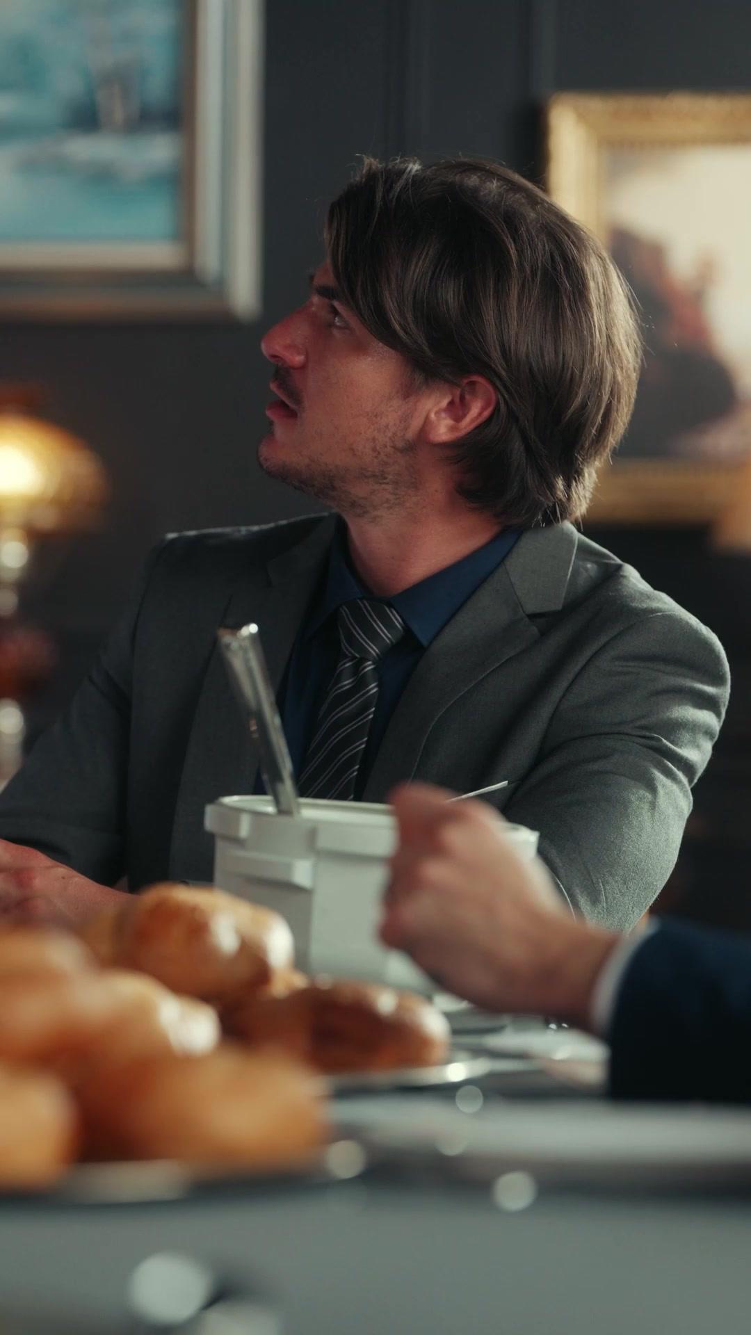 Siapa Pemburu? Siapa Mangsa?