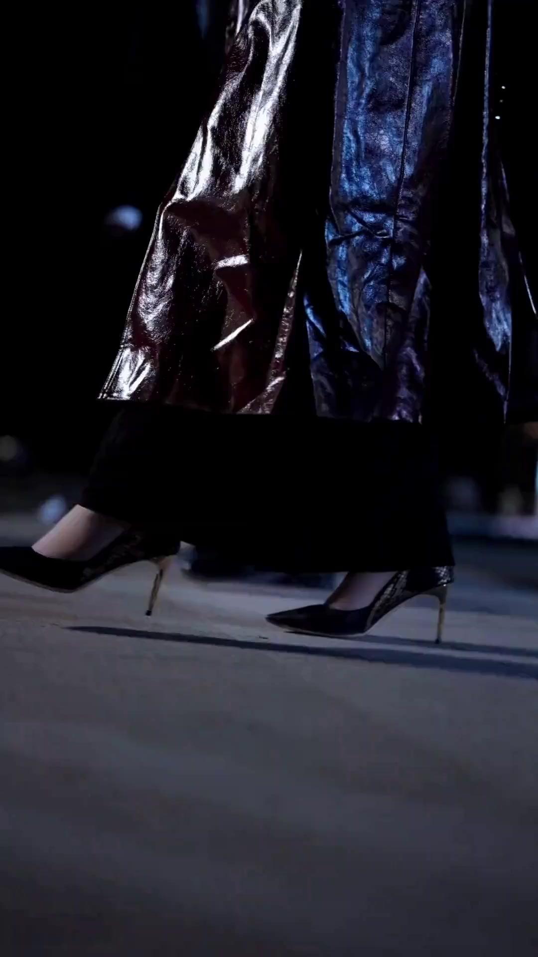 (Dubbed) You Picked the Wrong Mother to Cross!