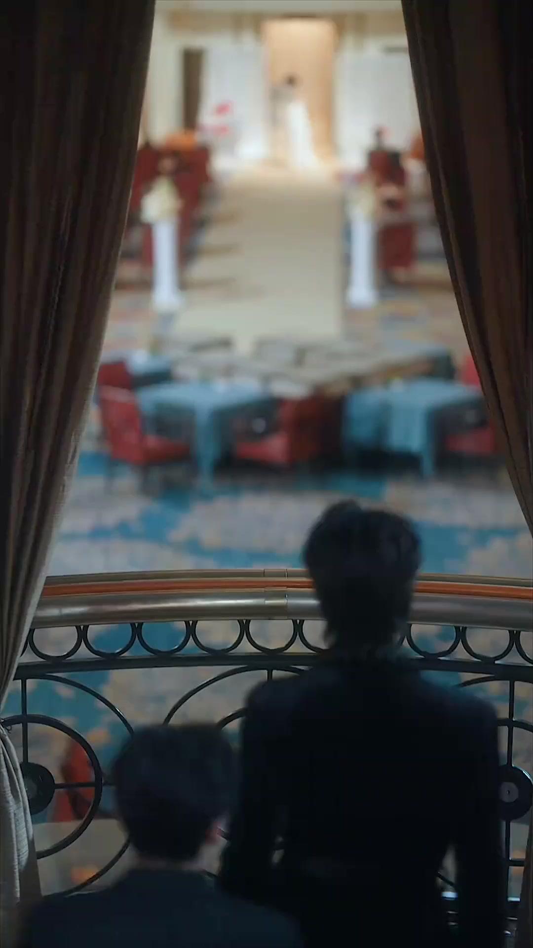 (Dubbed)Runaway Love