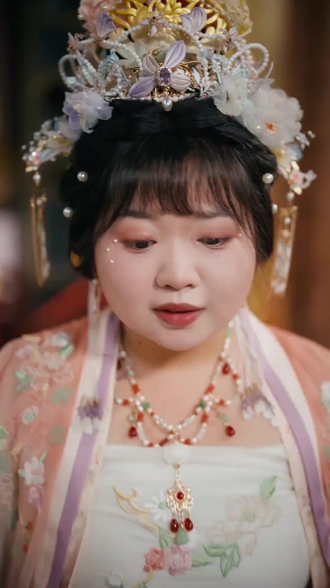 The Wolf King Is My Consort