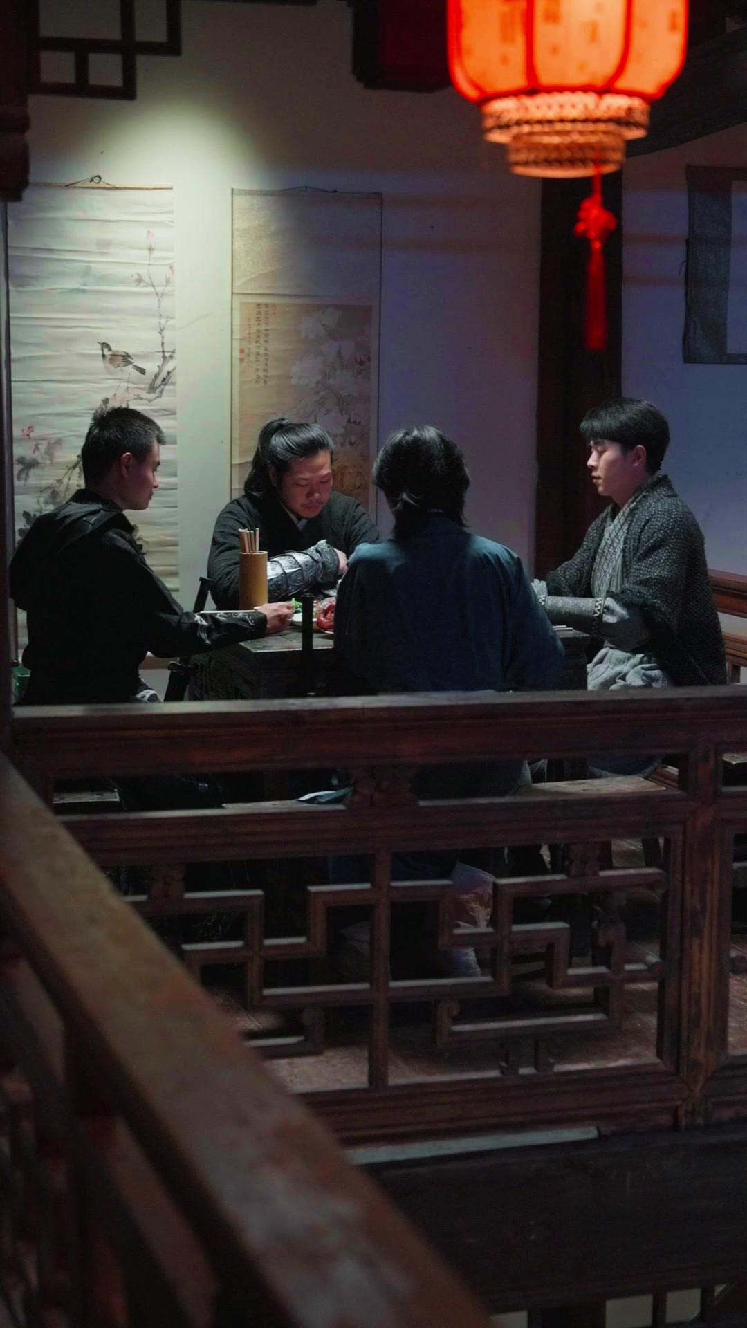 OMG! The "butcher" Son Is the Family Savior!