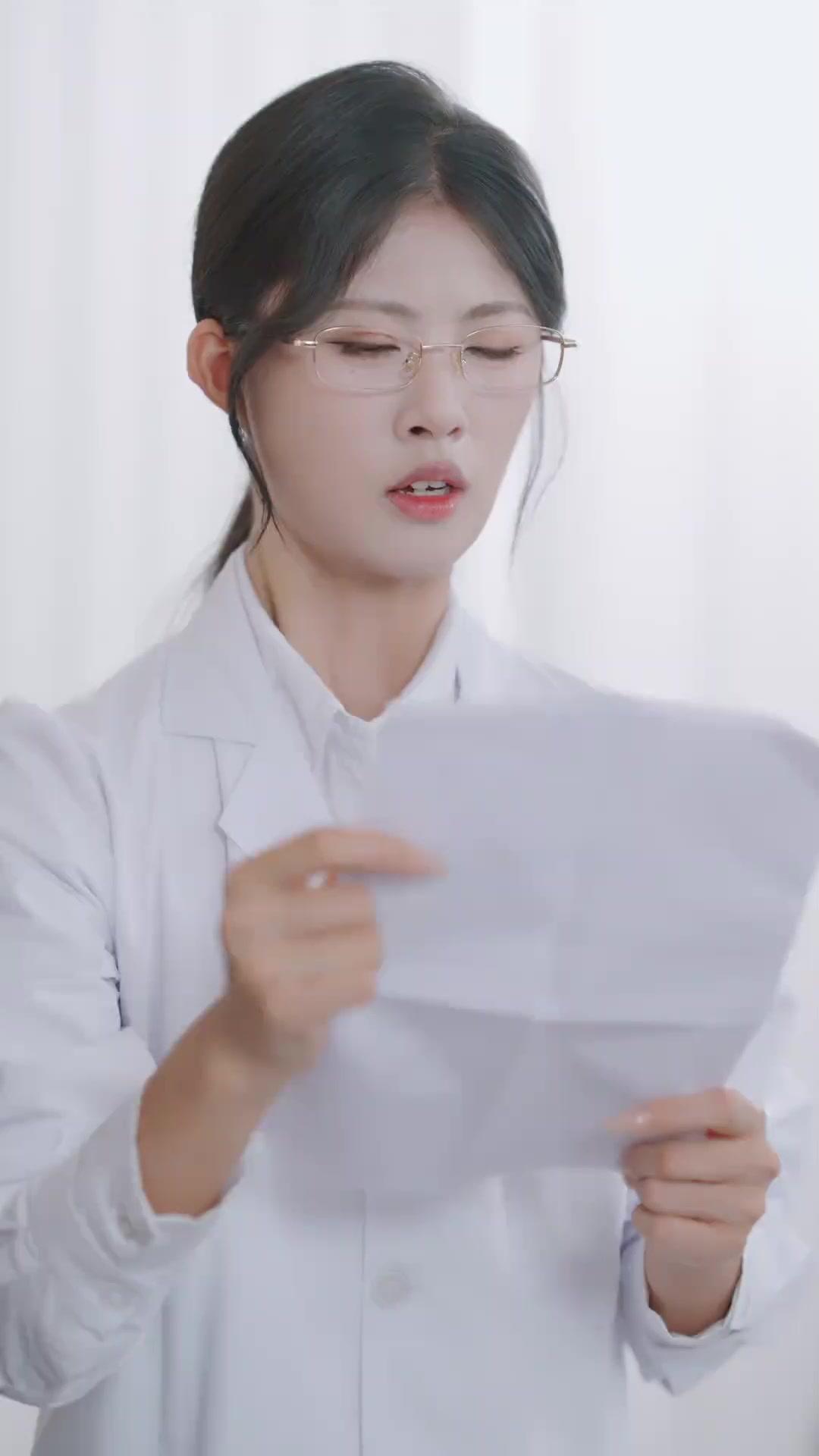 Eski Sevgilim Bir Androloji Doktoru