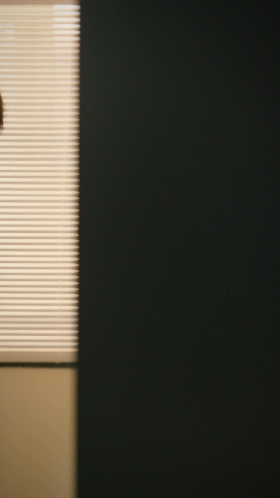 Ona Yaklaşmak İstedim