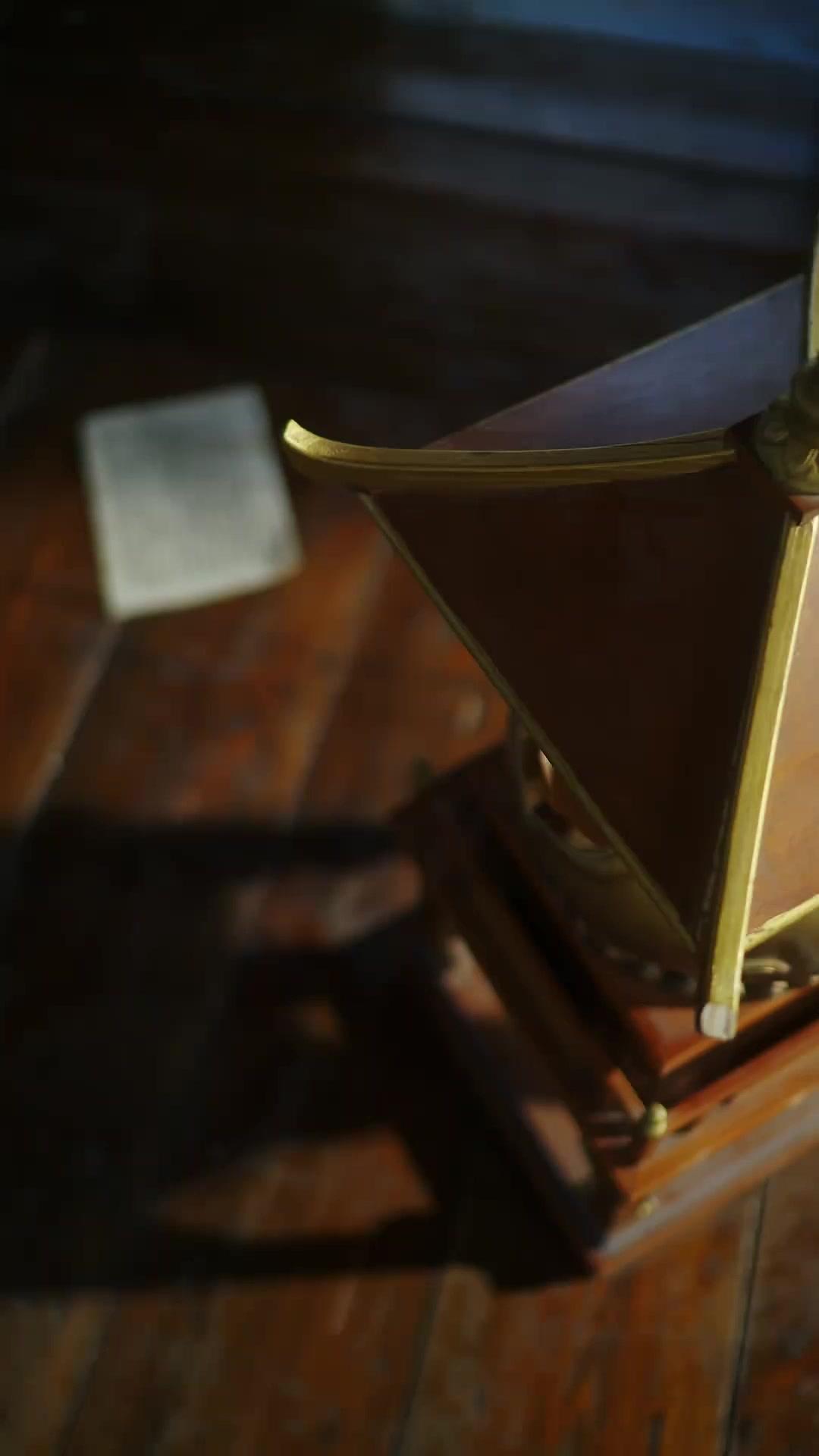 Kẻ An Phận Đòi Cả Giang Sơn